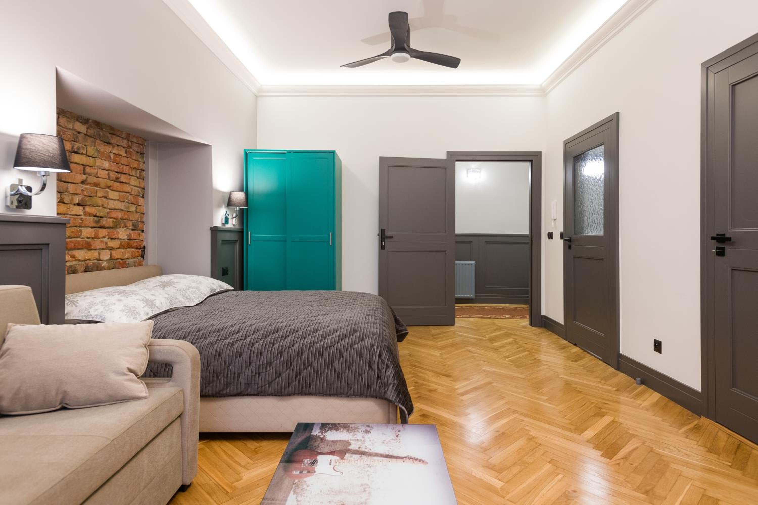 LUXURY Apartment at the Main Square Tomasza street view 3