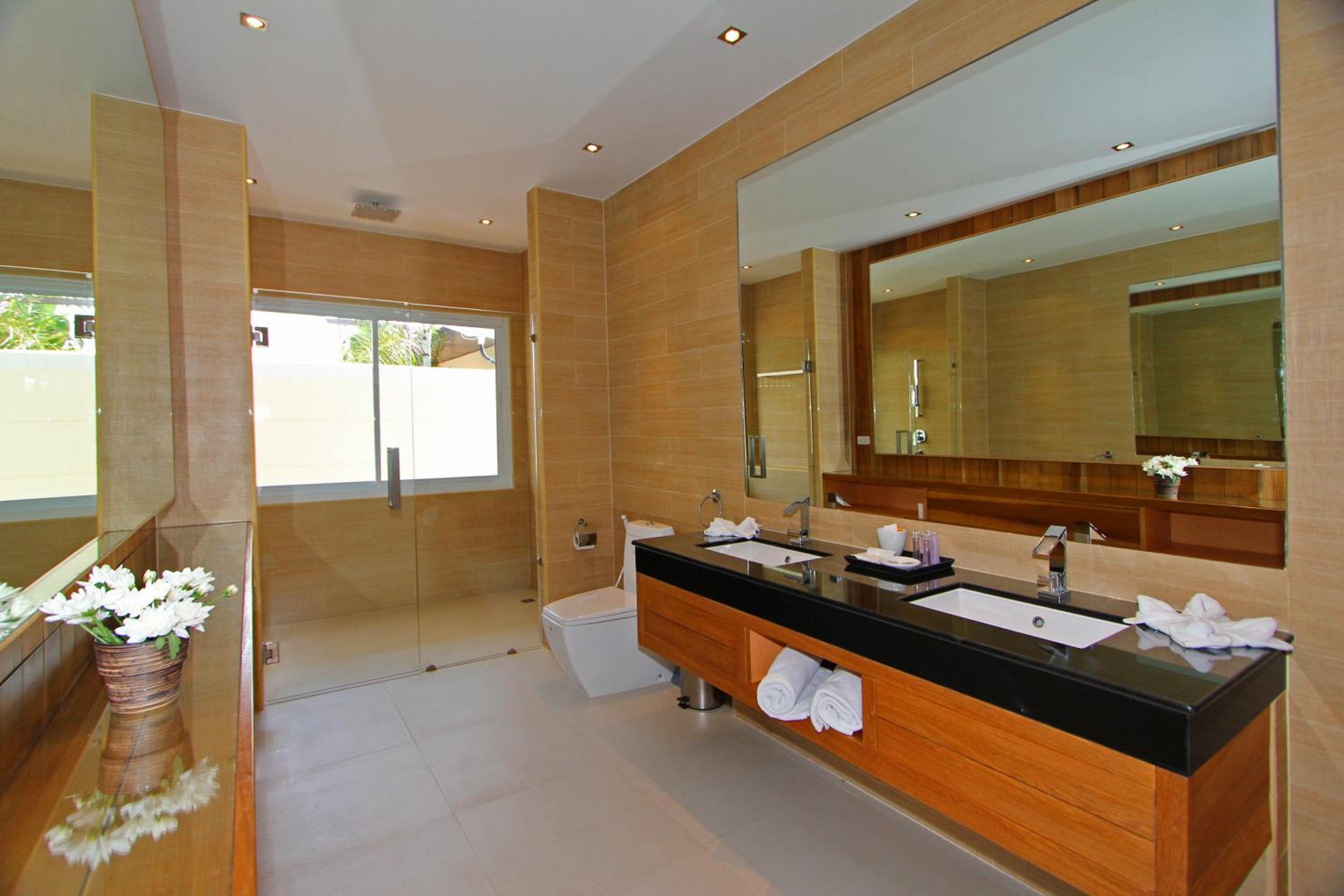 Photo 42