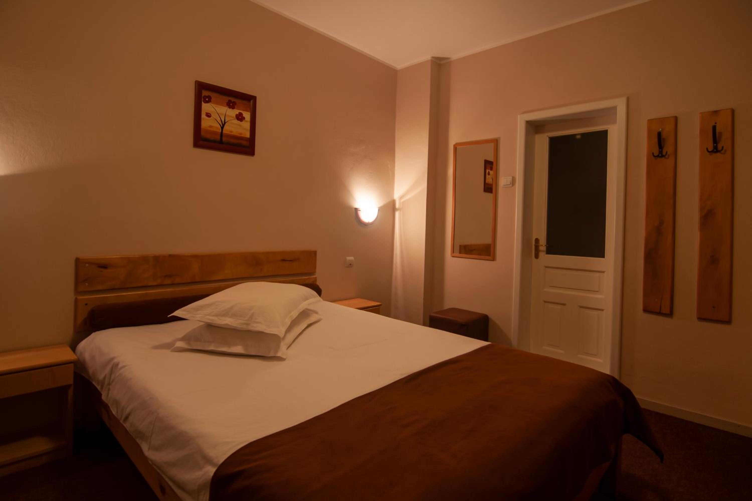 Photo 55
