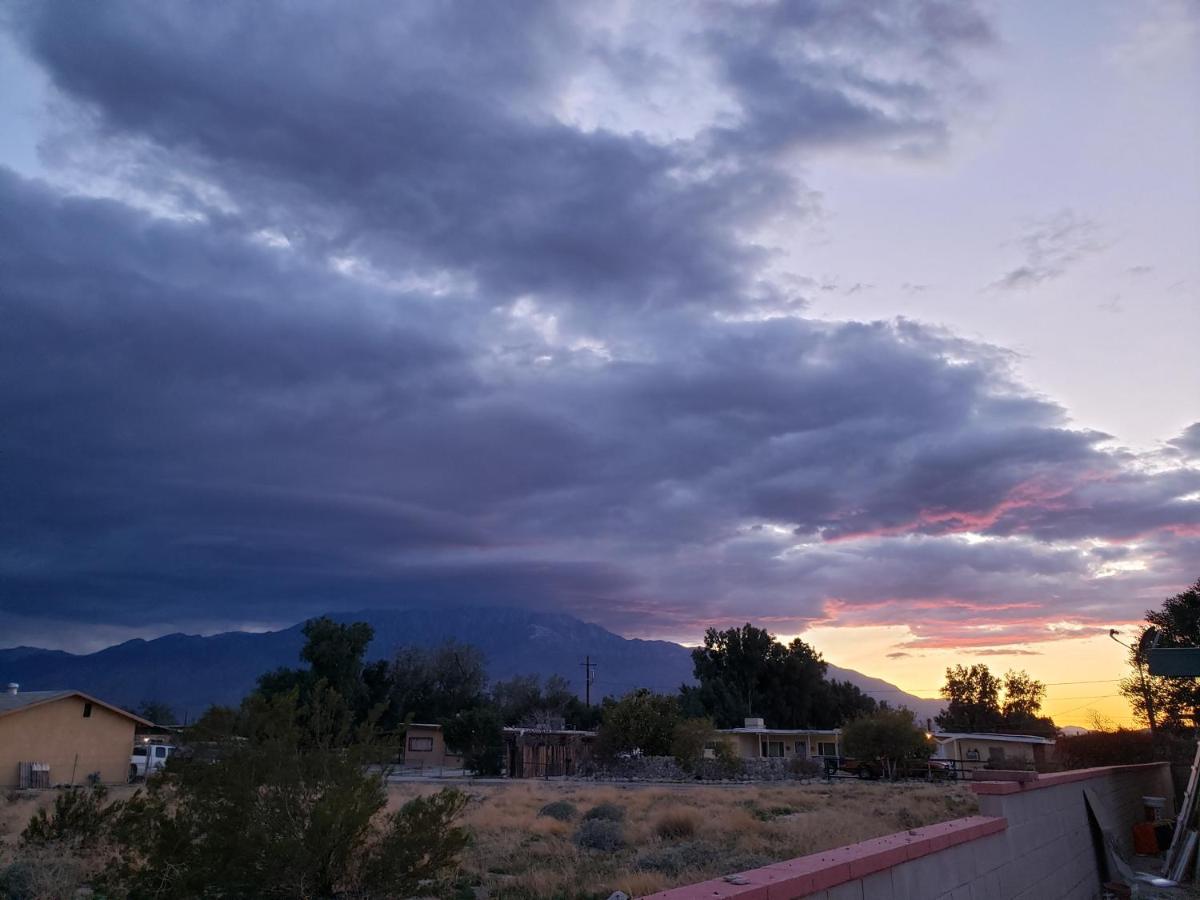 Palm Springs Vacations - Crashpod Hostel - Property Image 15