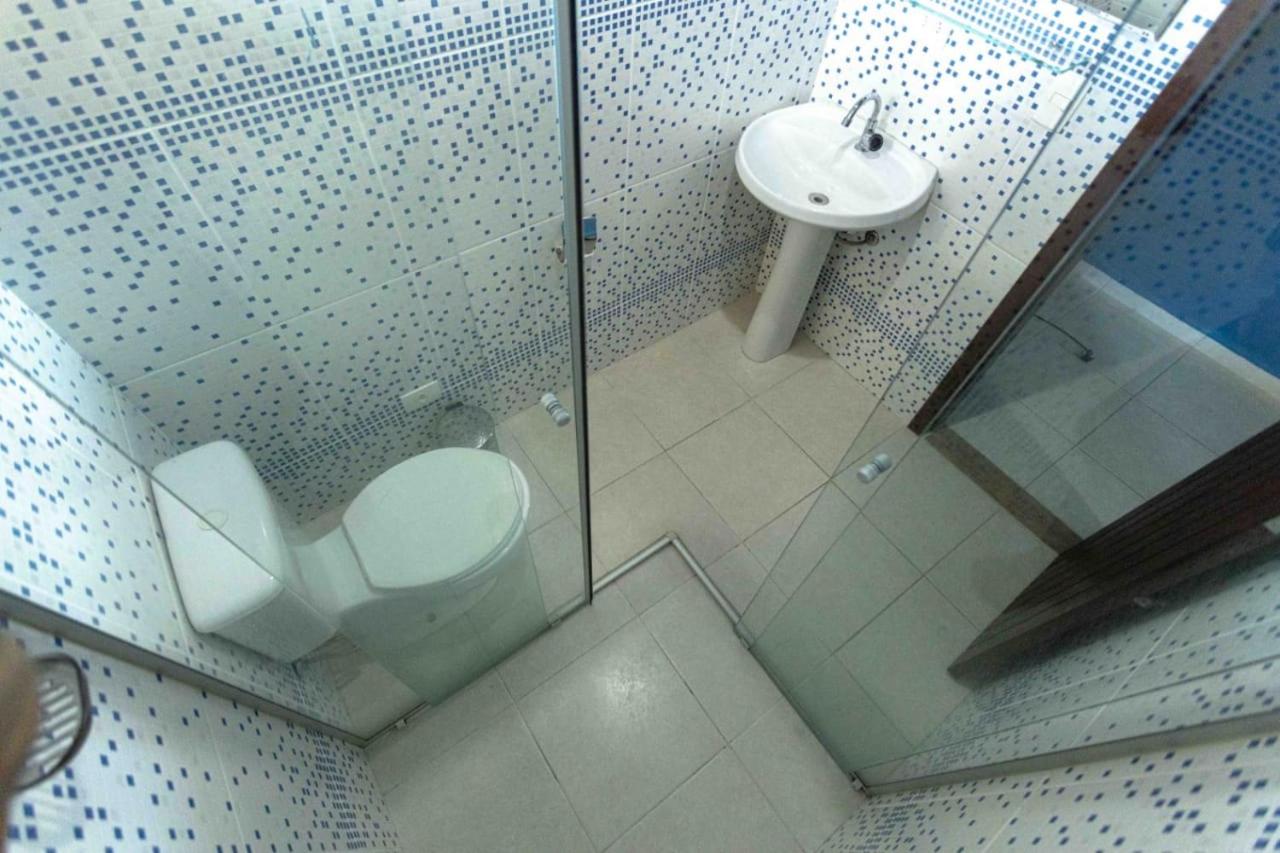 Hélio's Cháles