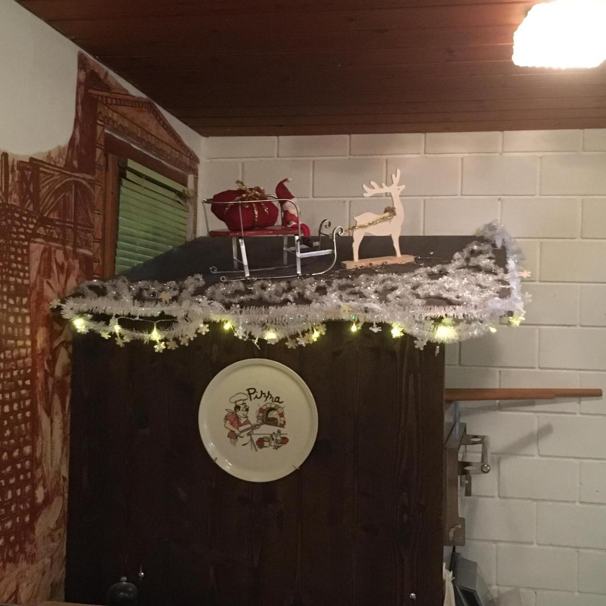 bar
