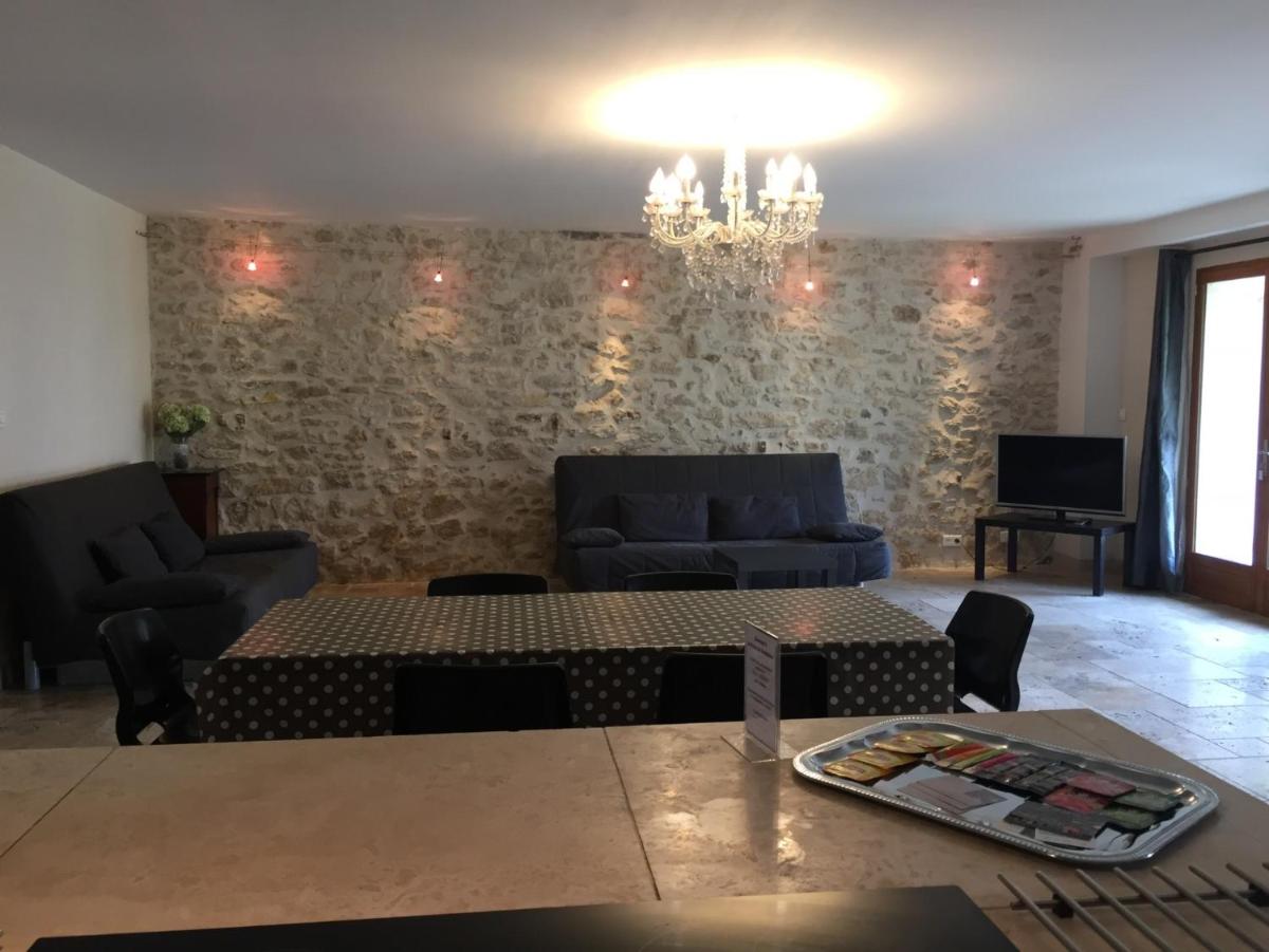La Ferme des Moulineaux view 2