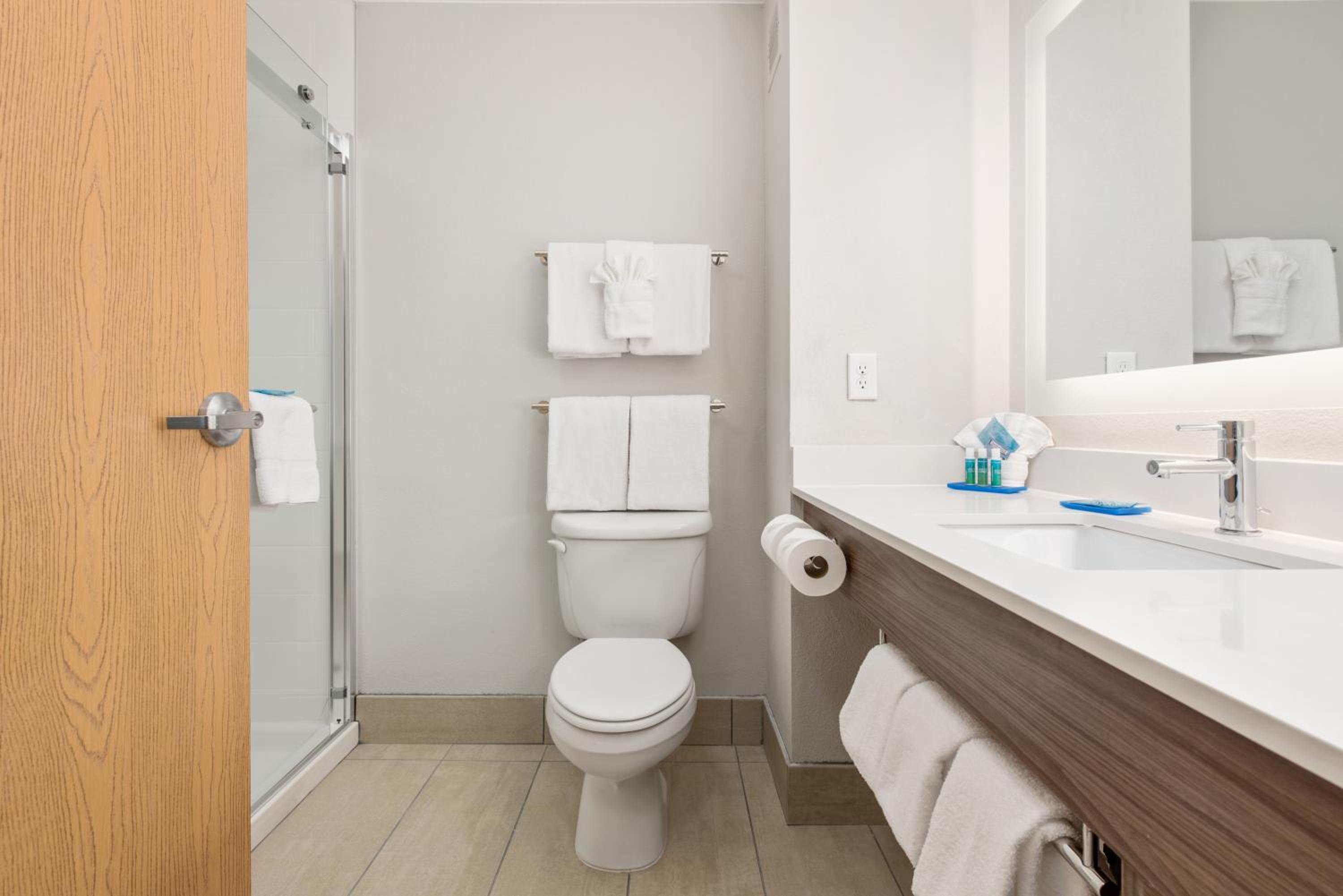 Holiday Inn Express West Valley City, an IHG Hotel - Property Image 36