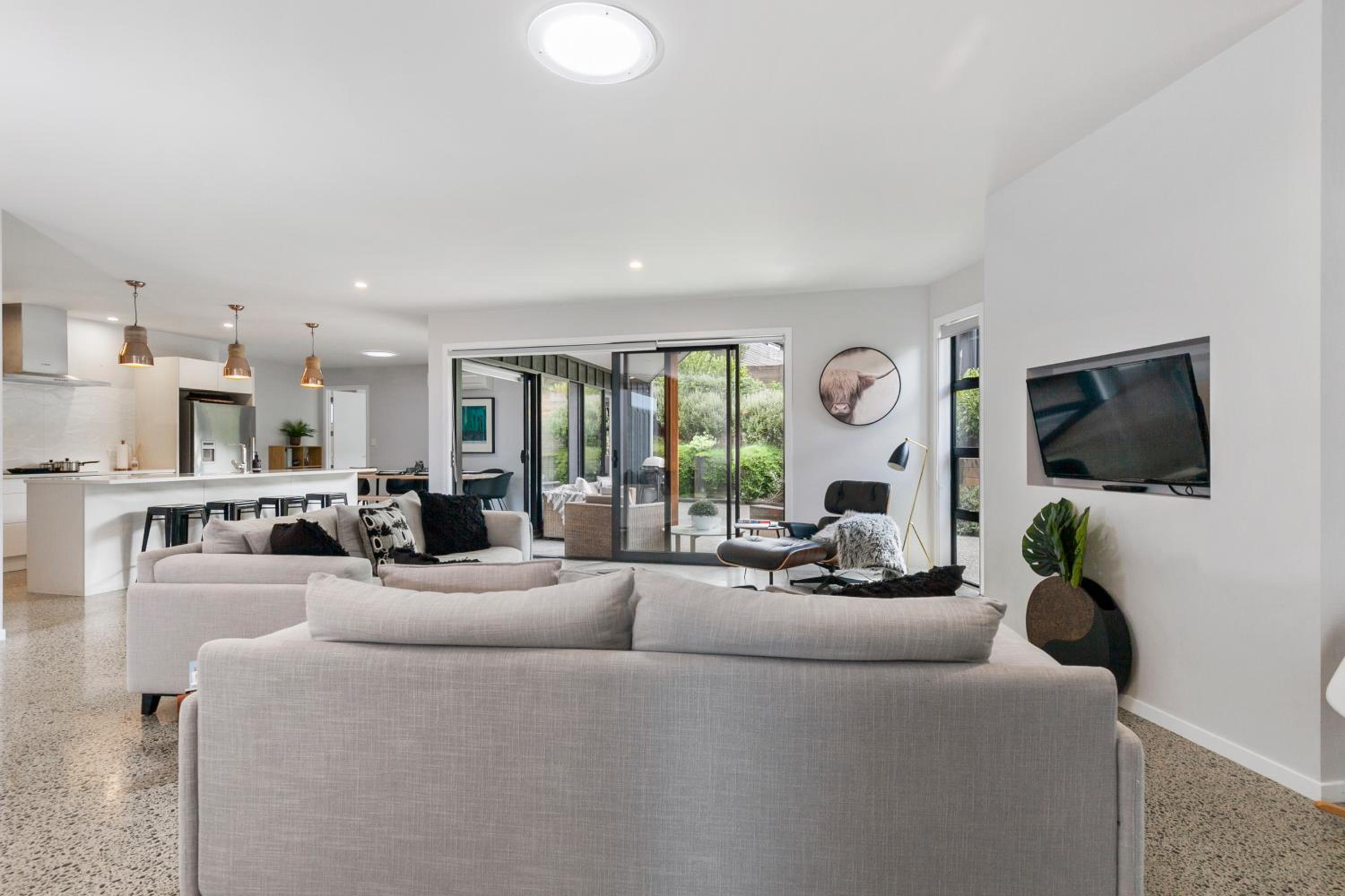Stylish Villa Escape - Matakana Holiday Home view 5
