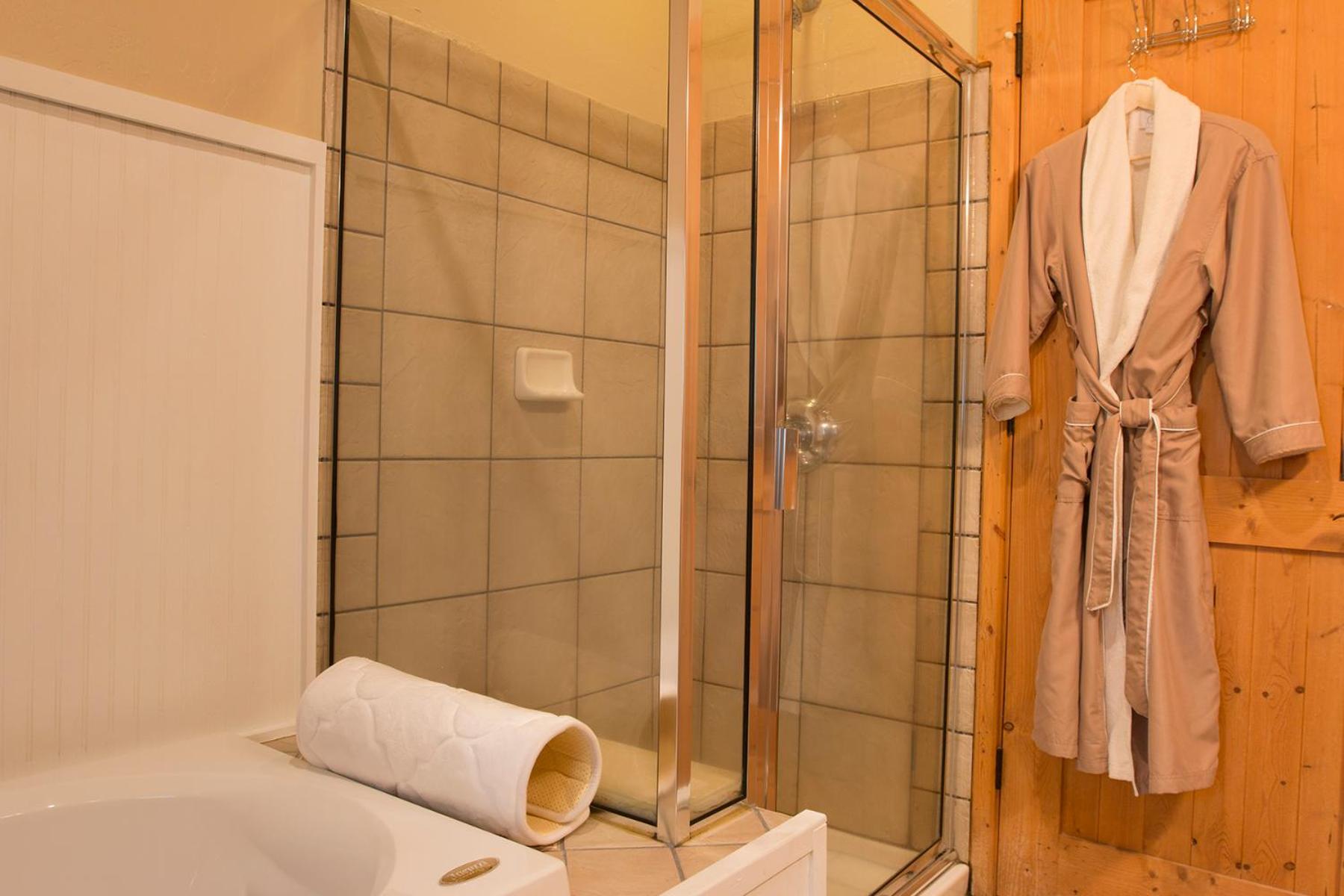 Lazy Bear Lodge, Bild 7
