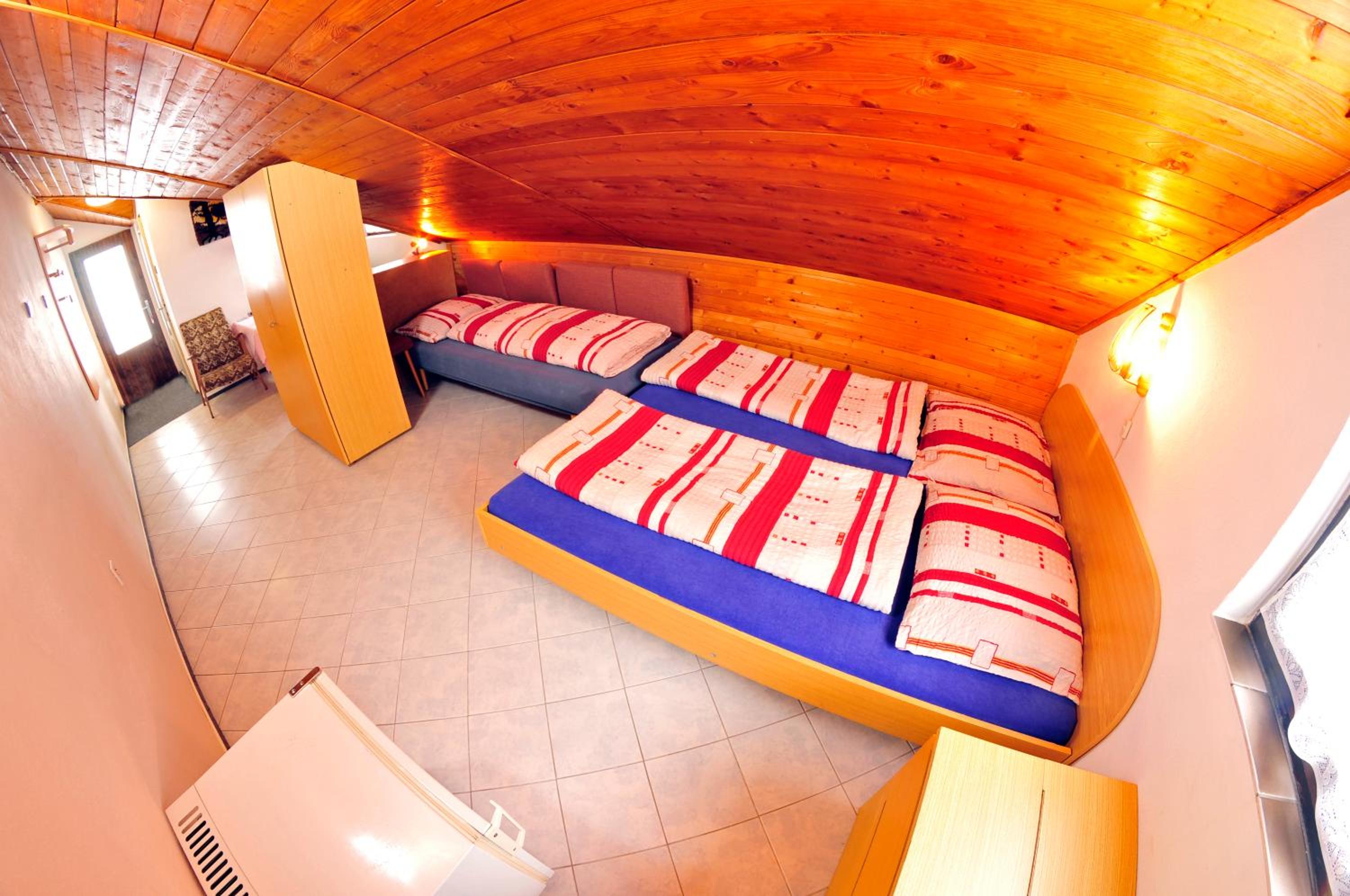 Pension 444 - Ski Resort Herlikovice and Bubakov