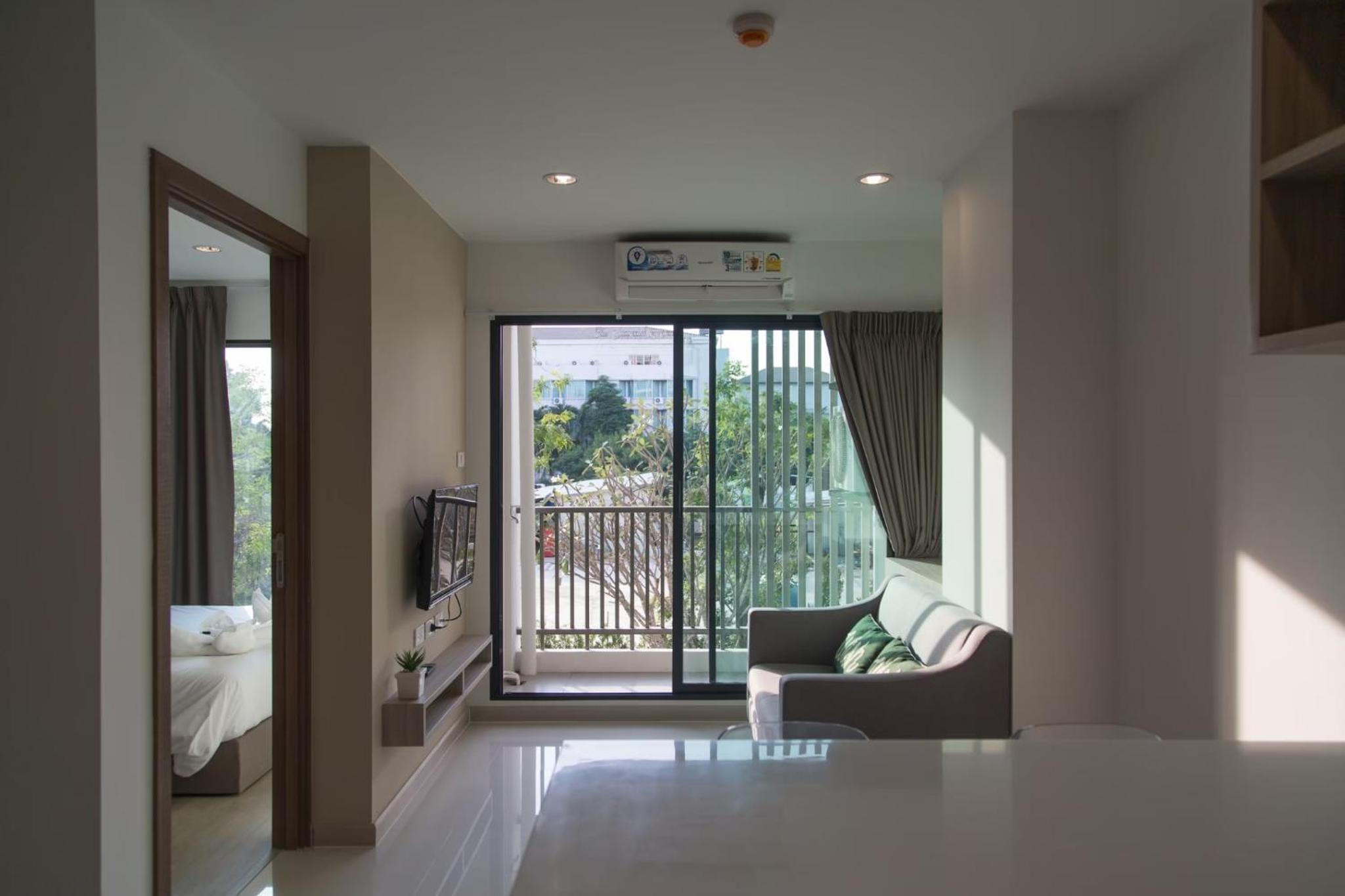 The View Chaengwattana 14