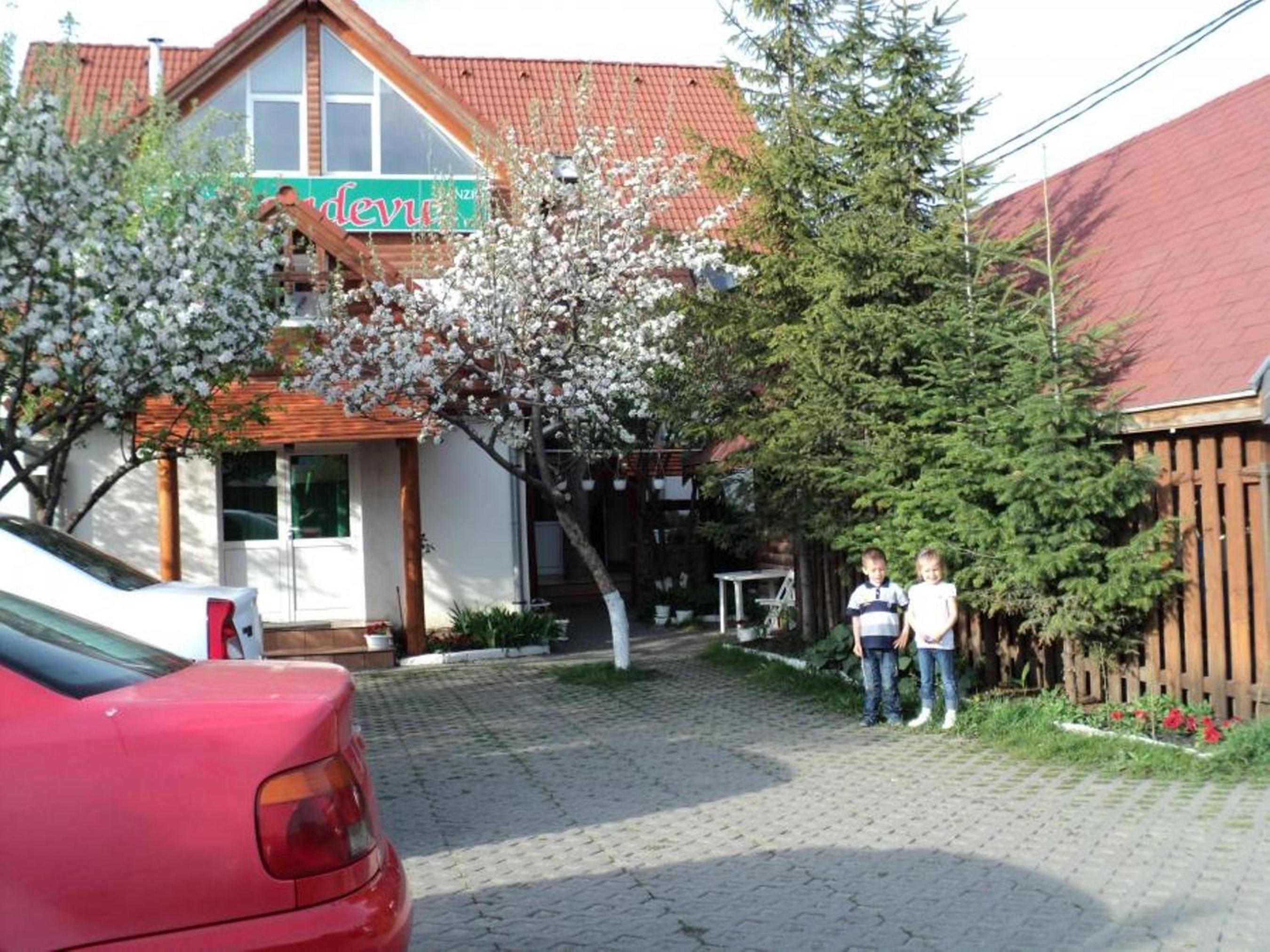 Randevú Panzió view 3
