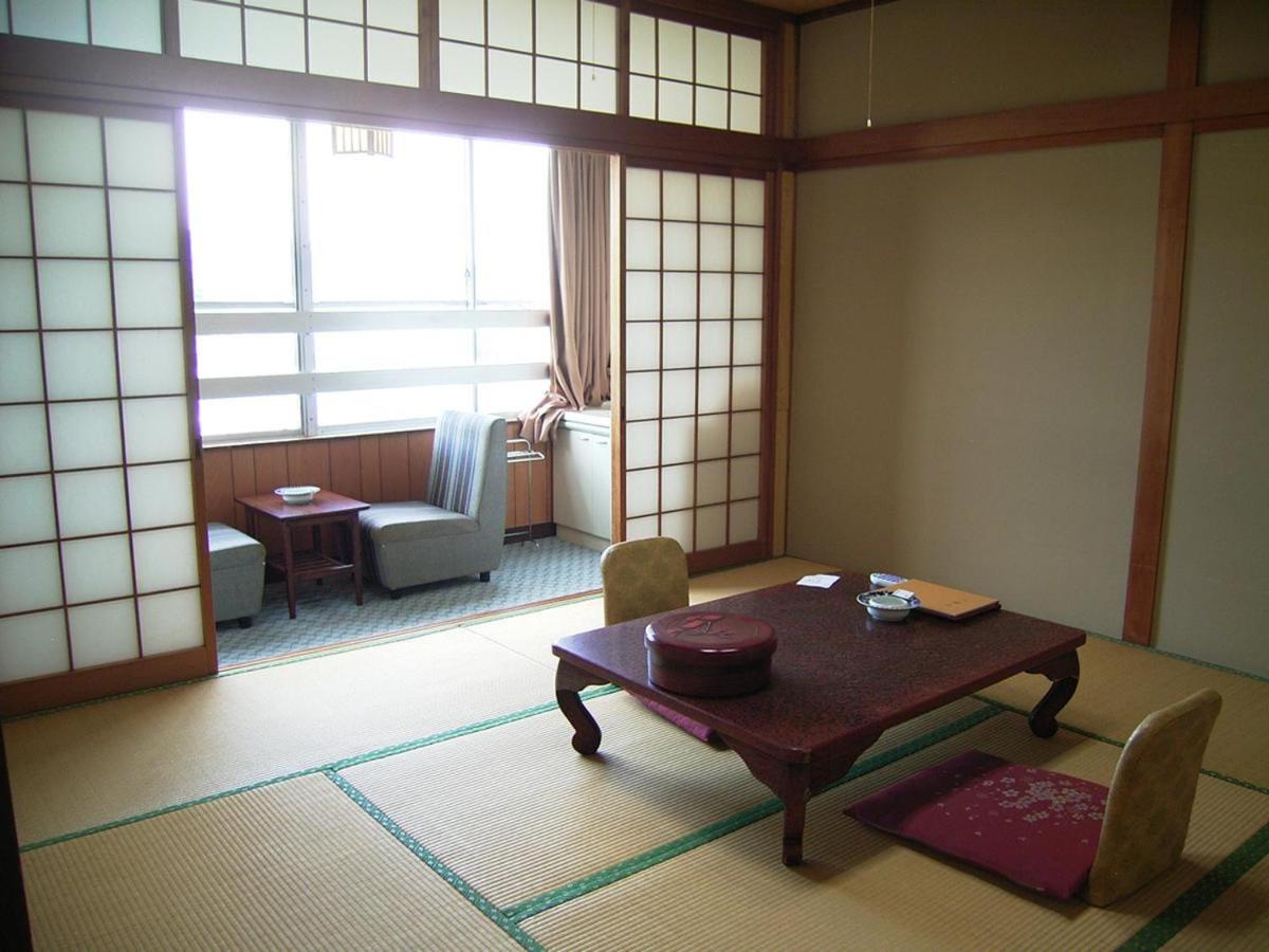 Suzunami