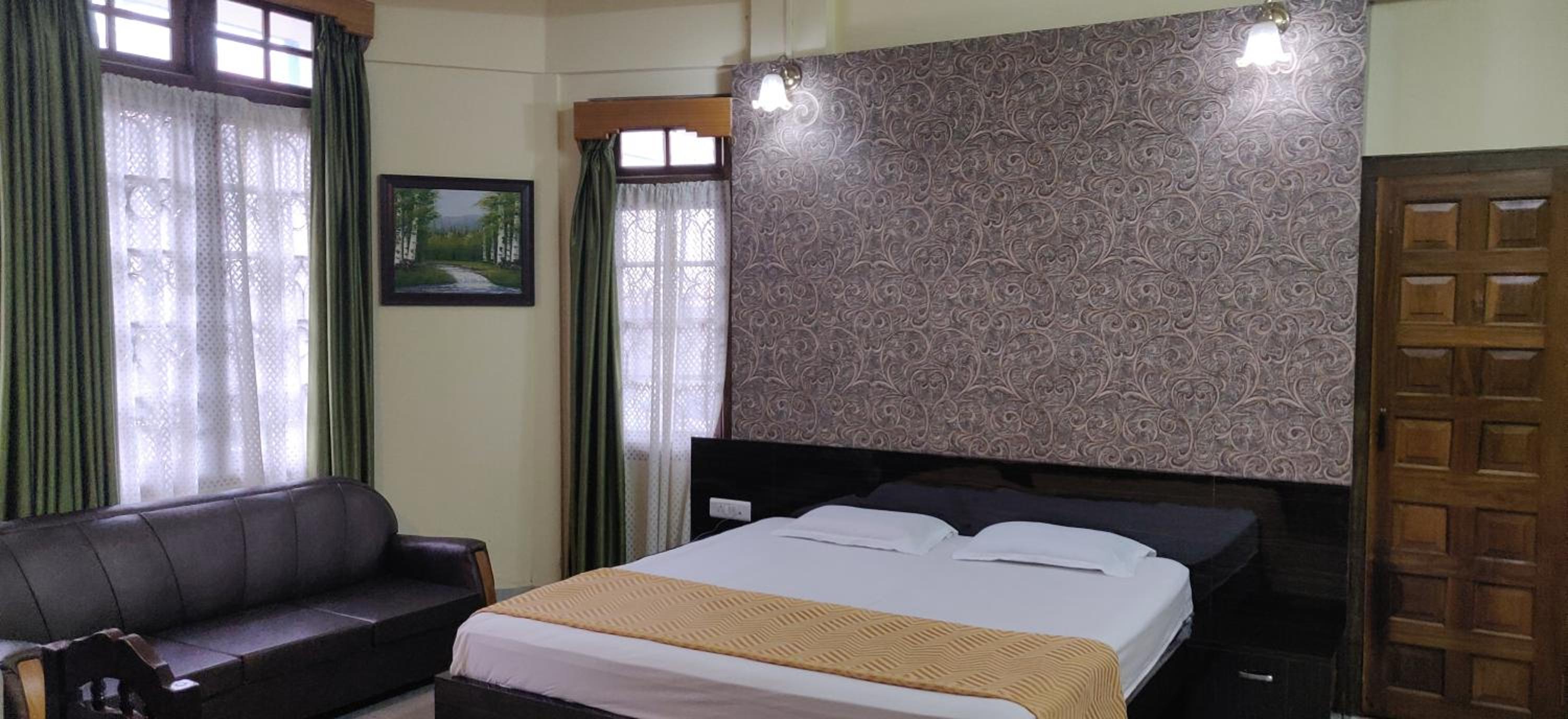 Apsara Guest House, Peaceful Area in Central Shillong view 2