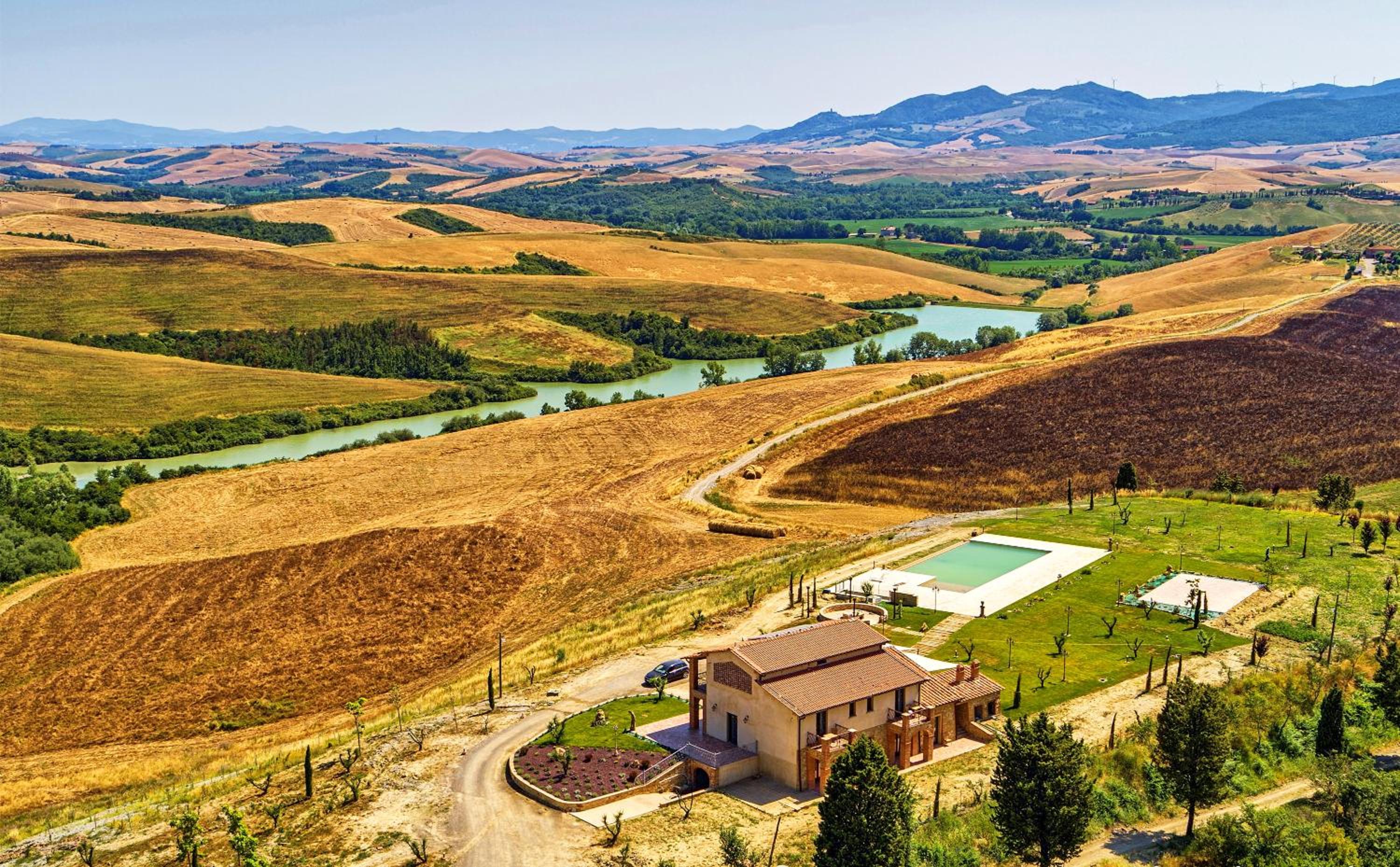 Villa Massimiliano by PosarelliVillas view 4