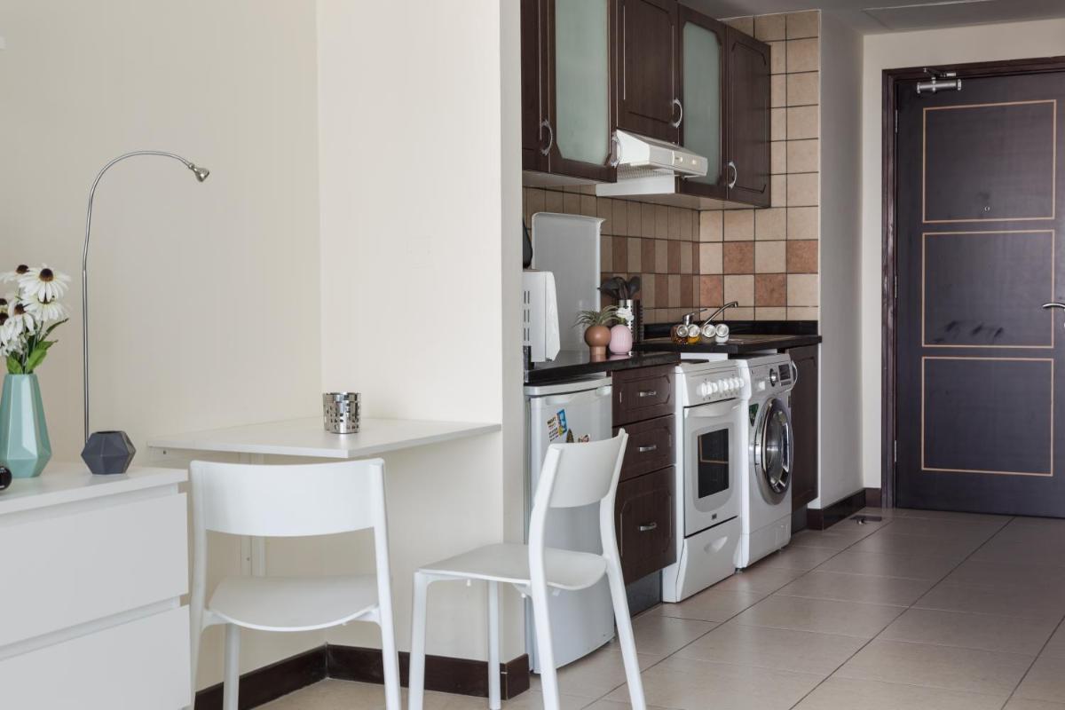HiGuests - Cozy Studio With Panoramic Views on the Lake