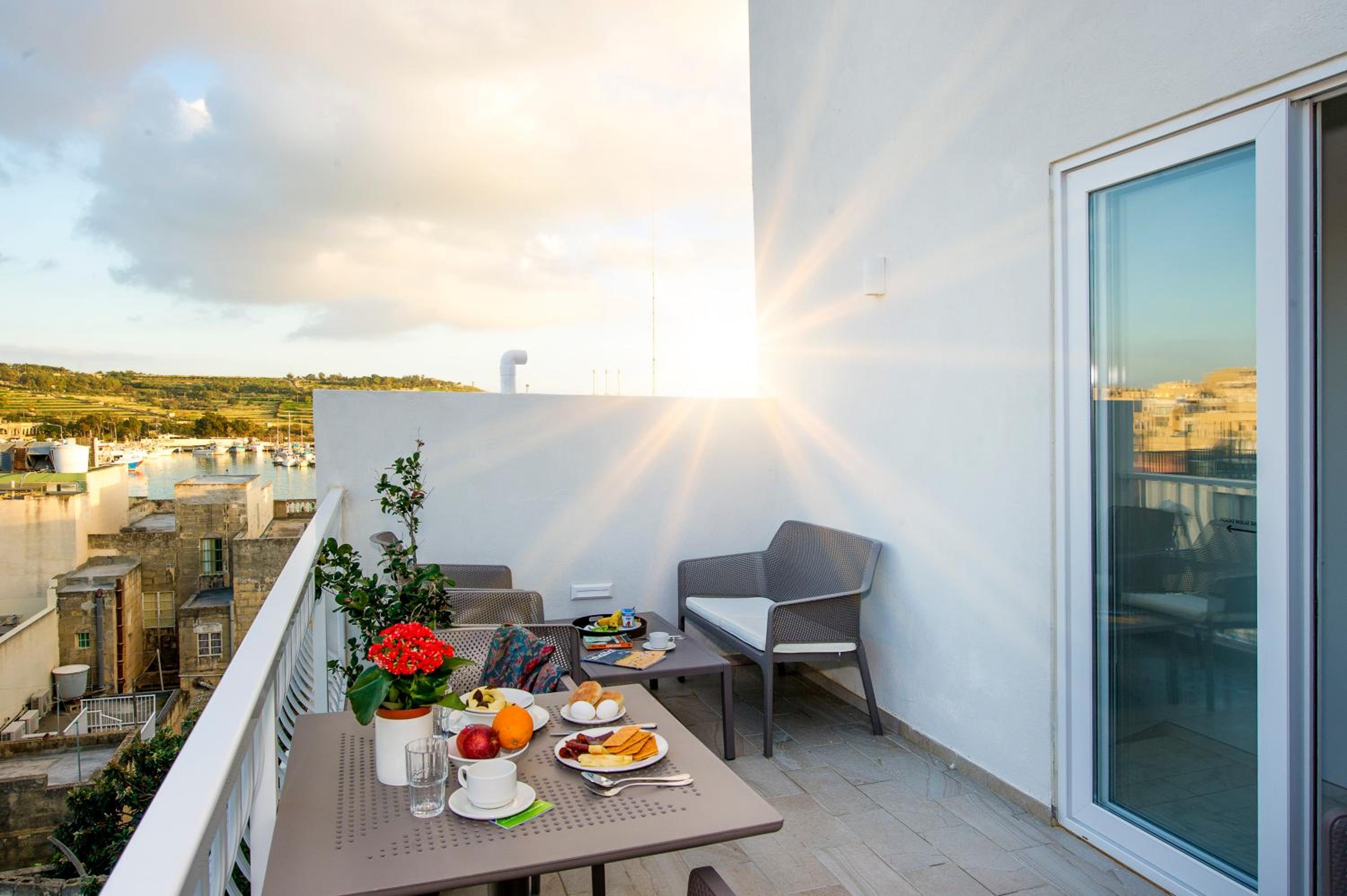 balance & terrace
