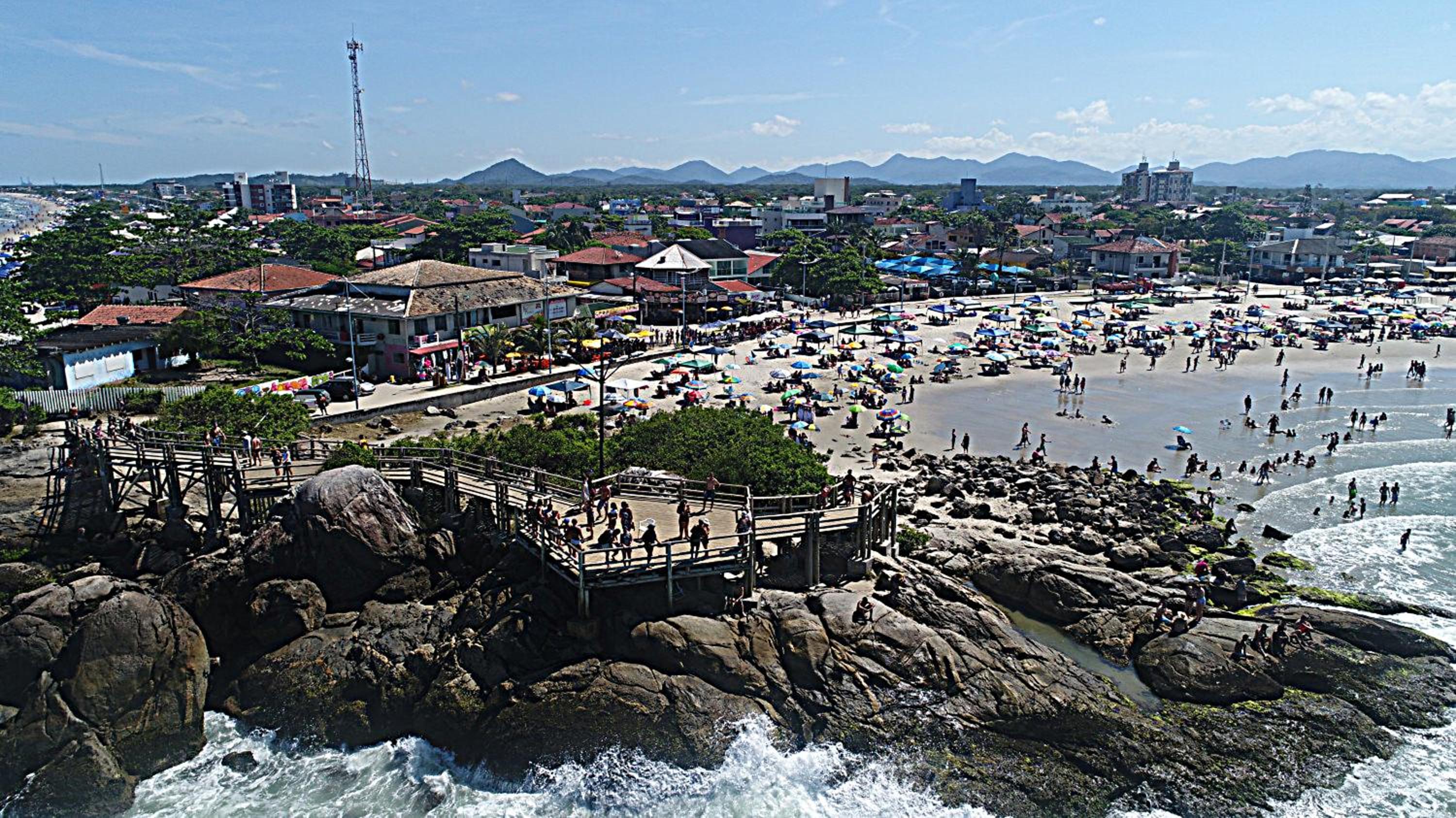 Casa em Itapoá o Paraiso - Wifi - Ótimo Preço - Promoções