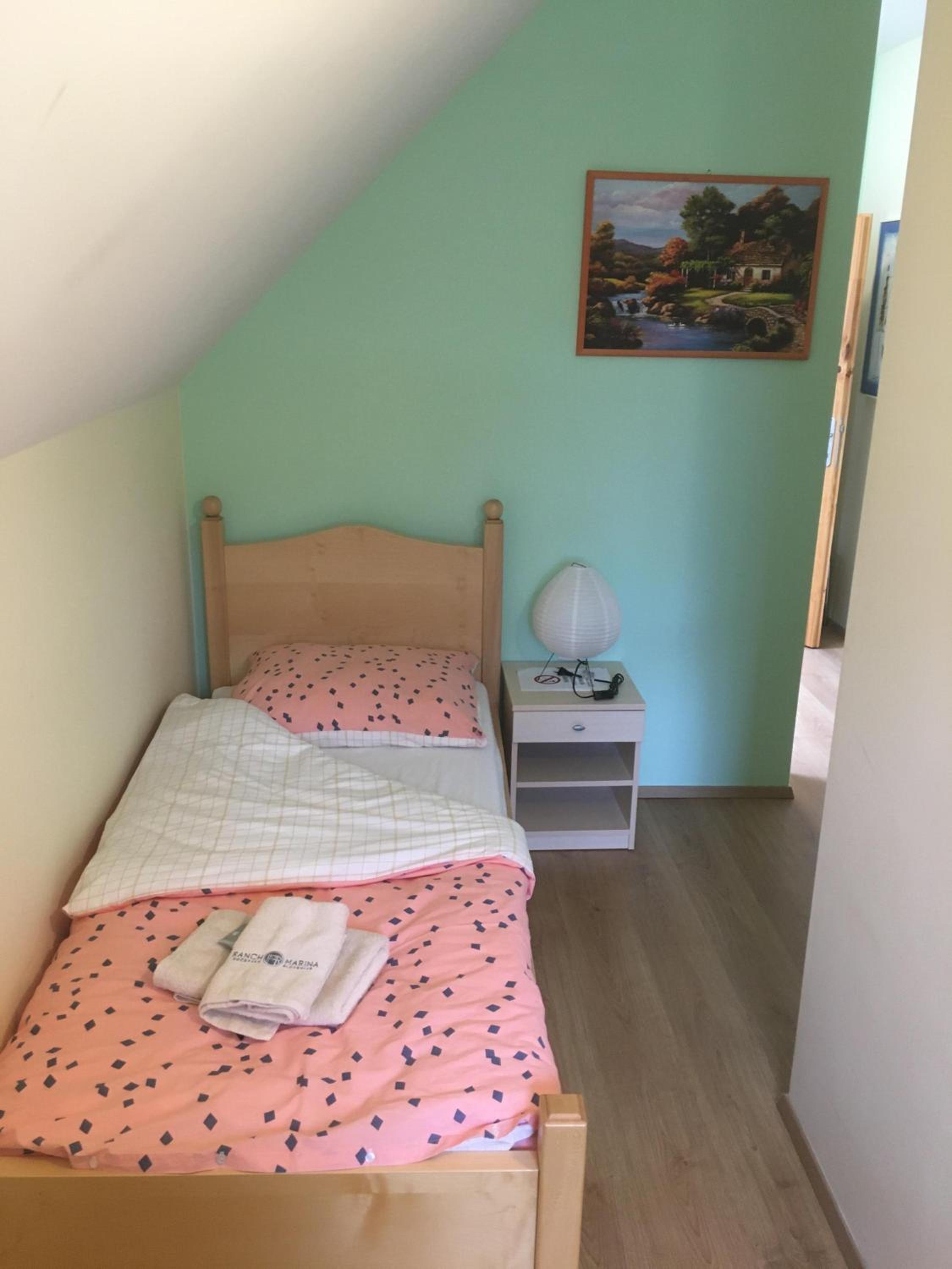 Photo 29