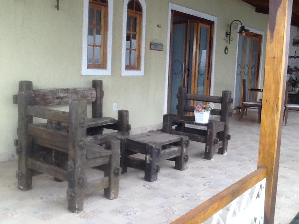 CASA POR TEMPORADA NA SERRA
