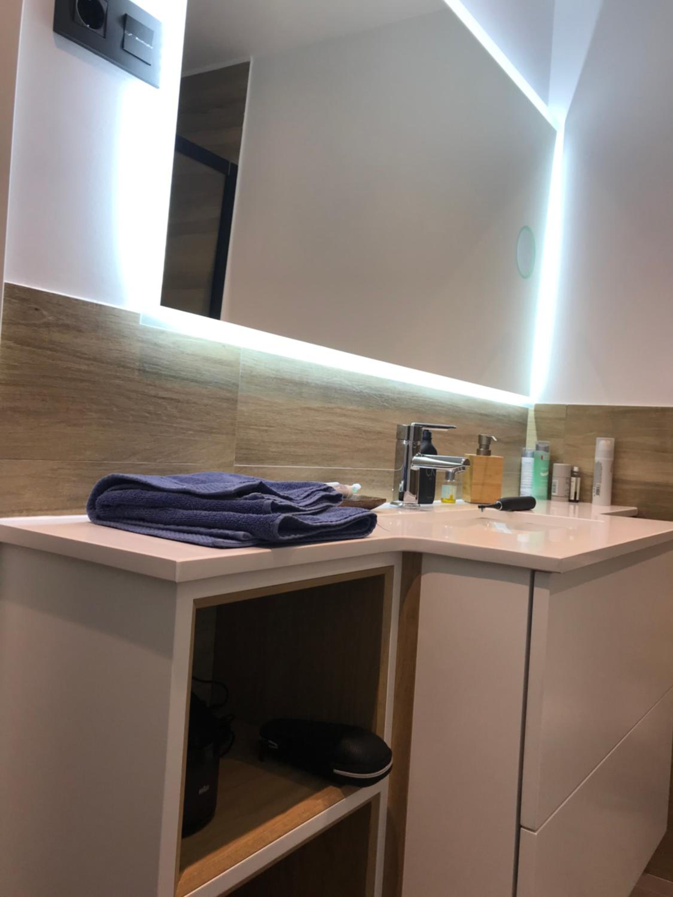 SMALL LUX BEACHCITY CLOSE to the RIVER,METRO AND PARKING