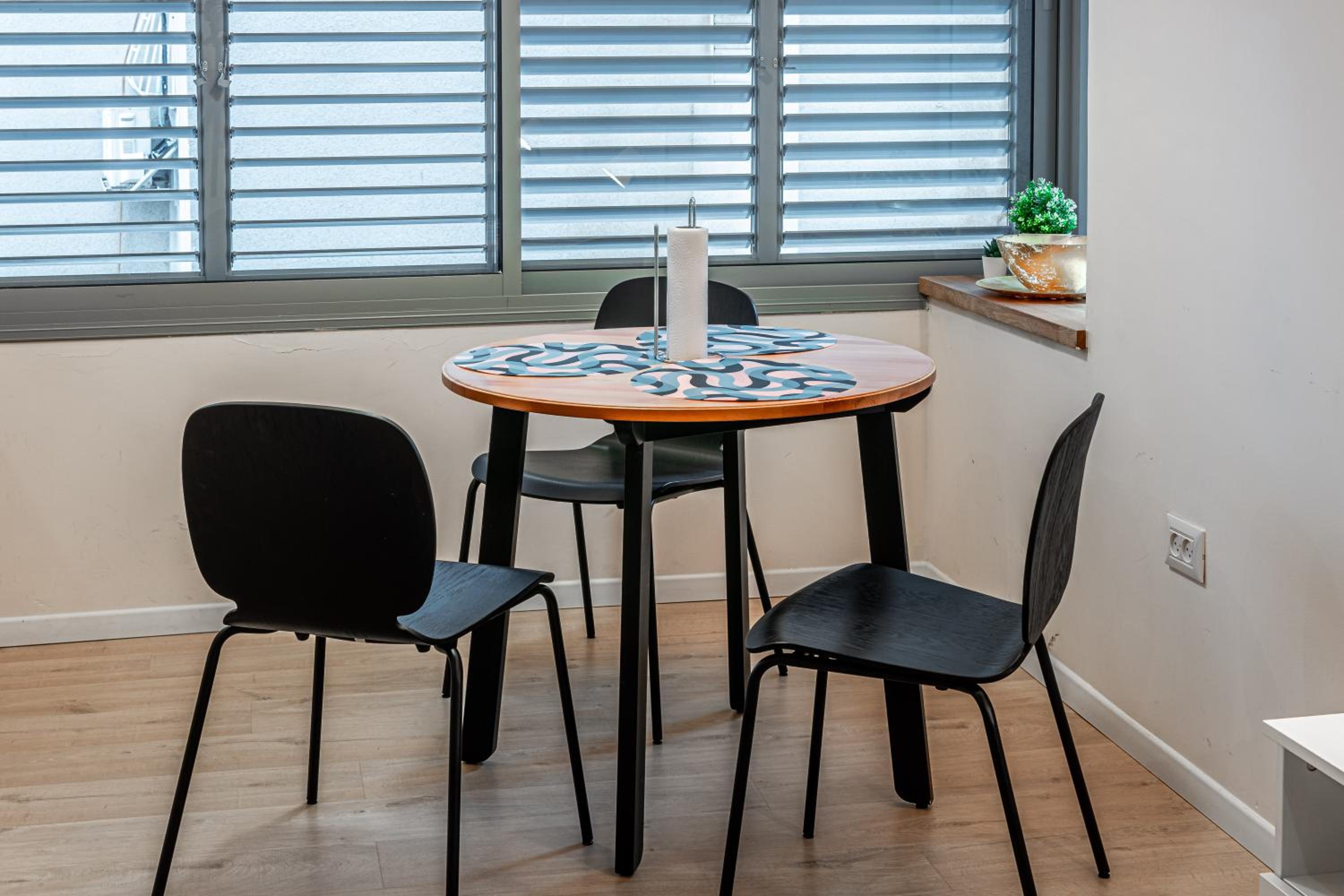 City center family relax apartment view 3