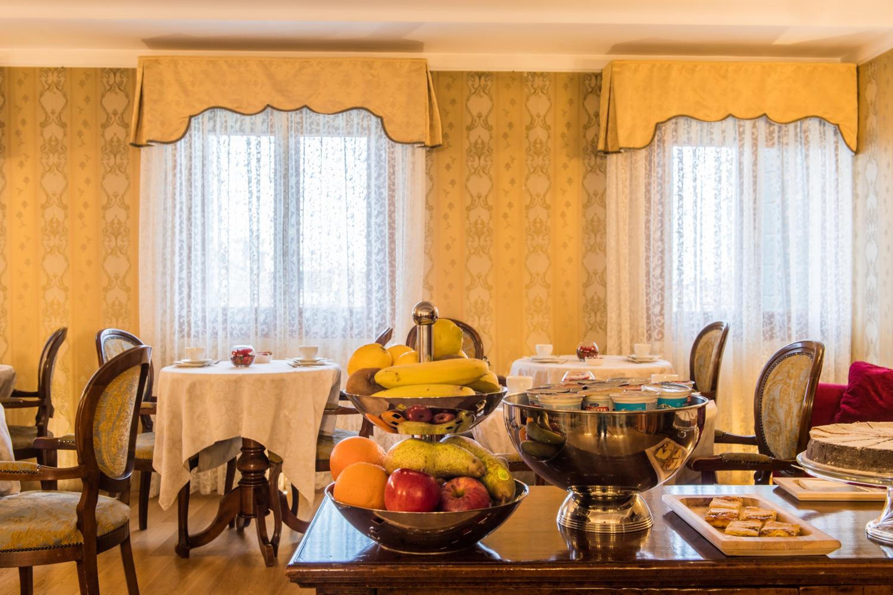 Palazzo Bembo - Exclusive Accommodation en Venice — dining