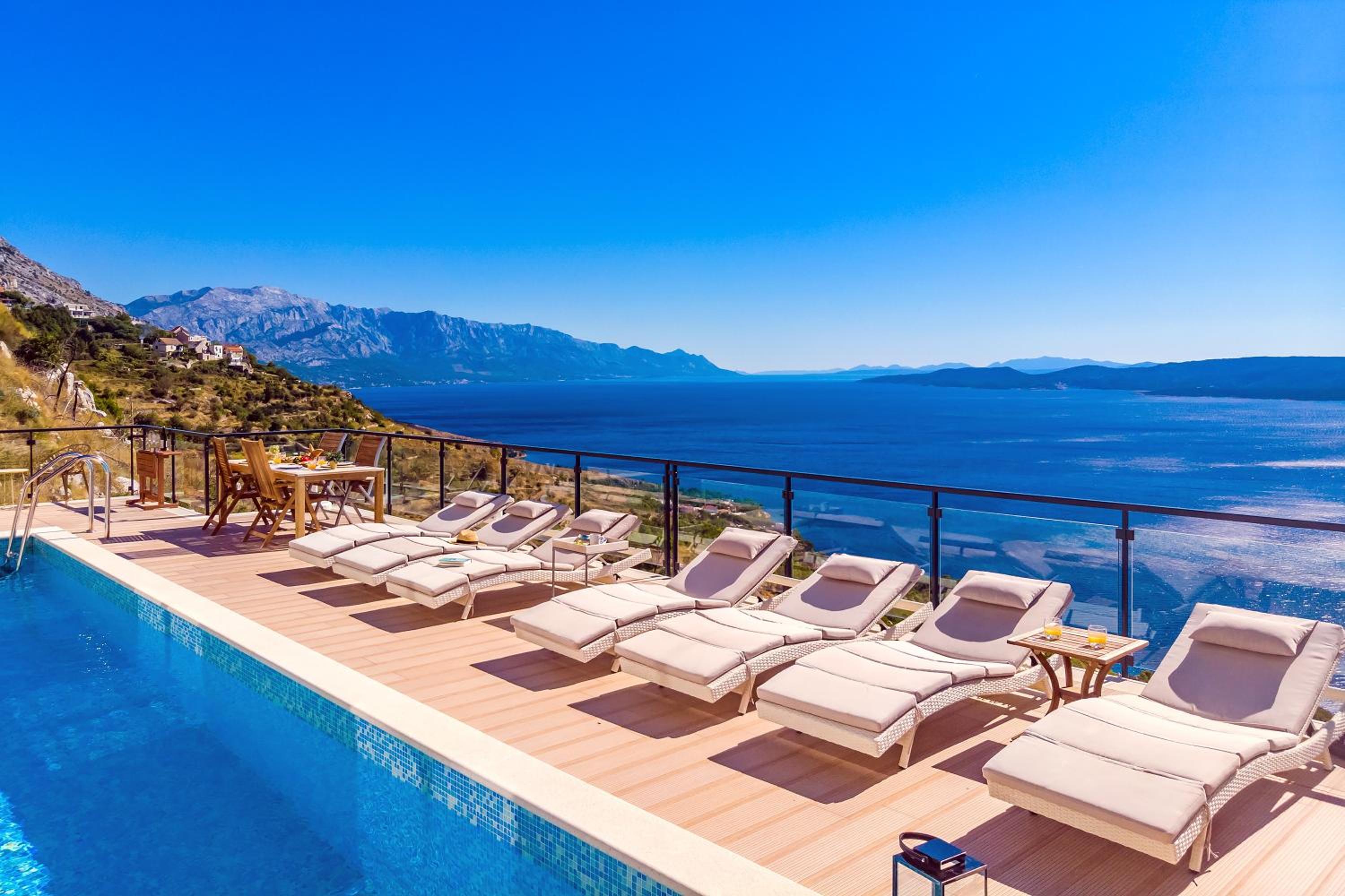 Villa Mia with private pool, Whirlpool, gym, sauna, seaviews view 4