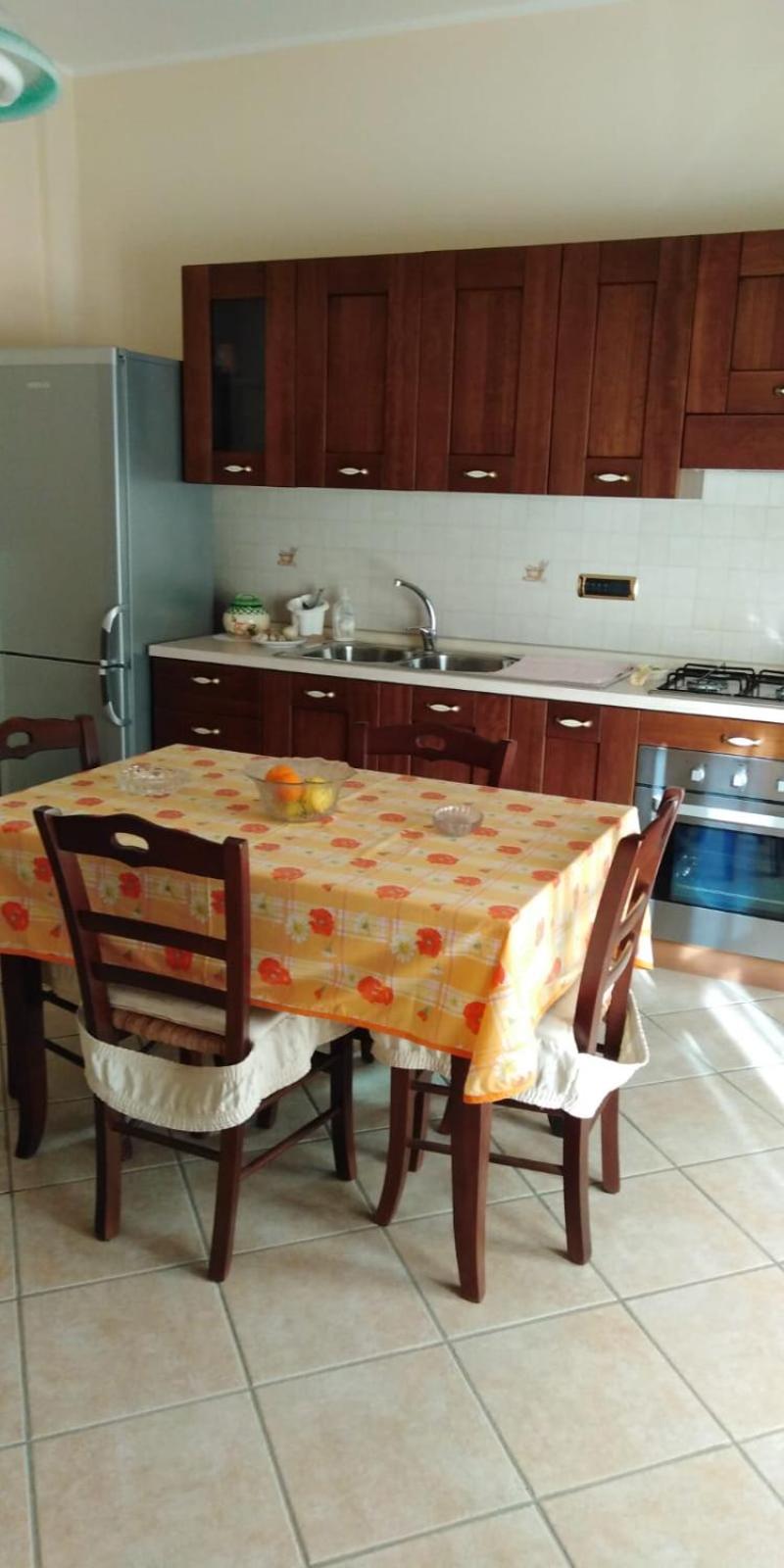 Nilu' e Sagio en Baronissi — kitchen