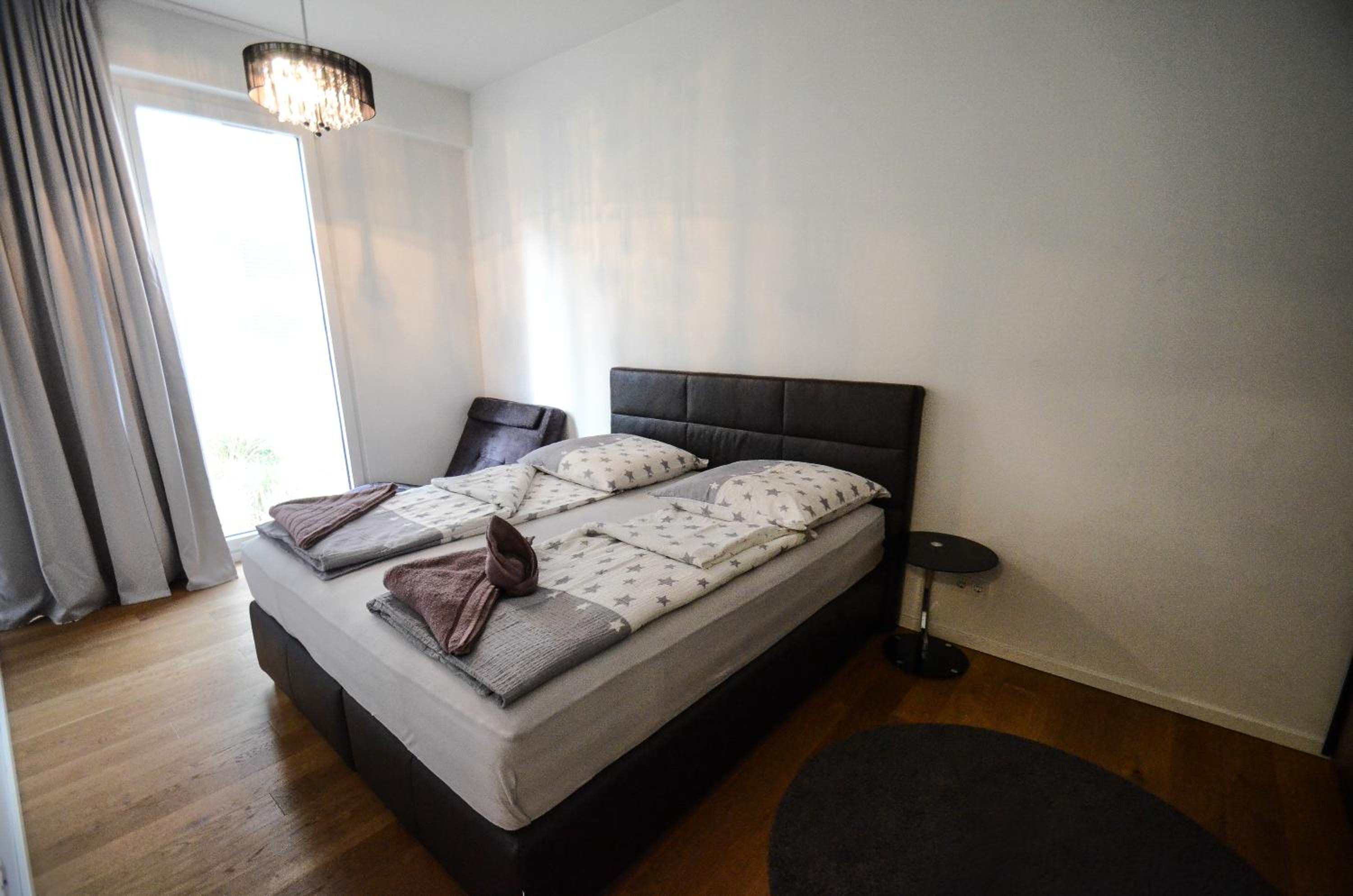 Stuttgart Vacations - Hochwertig im Herzen Stuttgarts - Property Image 1