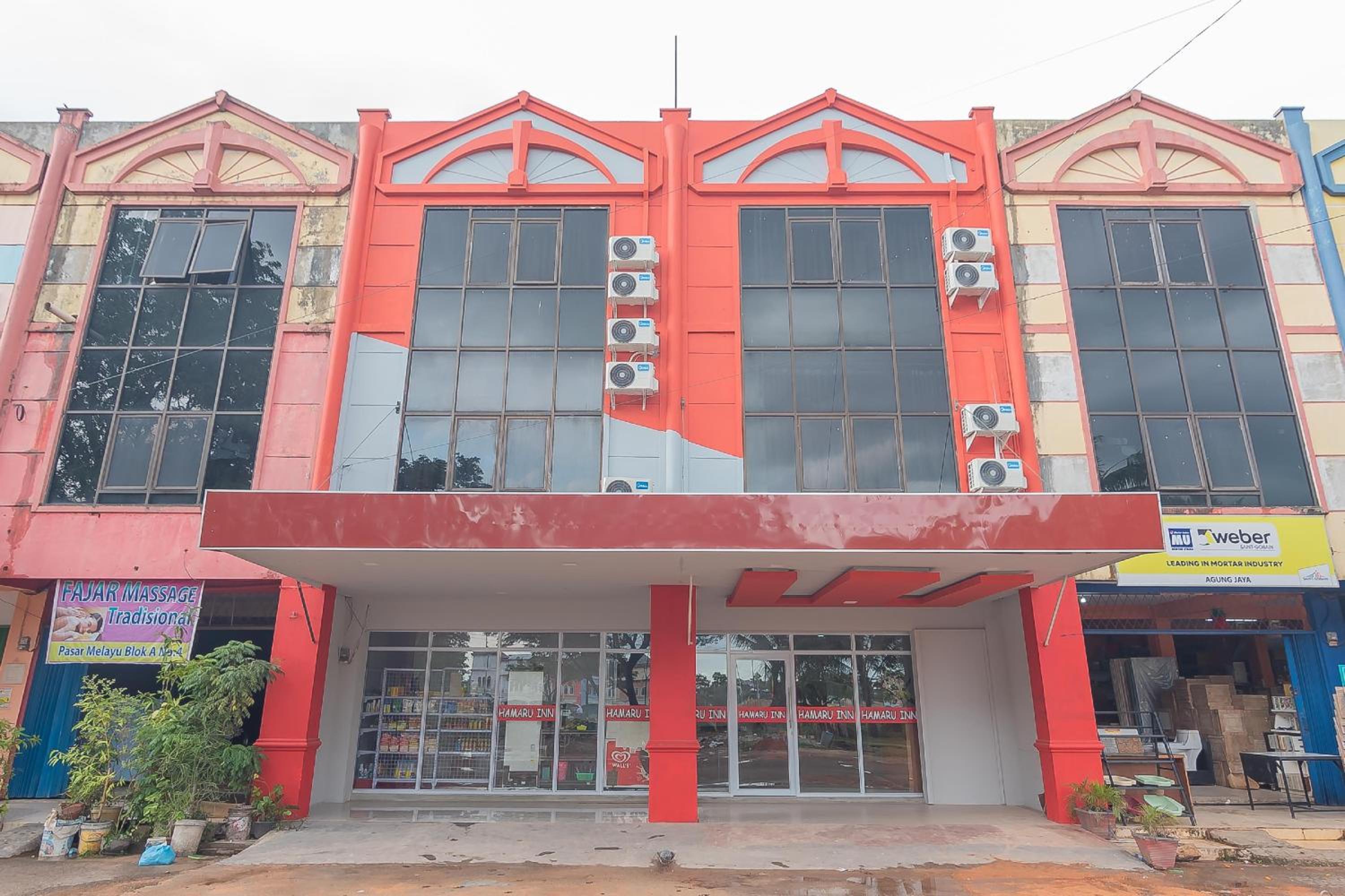 RedDoorz @ Pasar Melayu Sagulung Batam view 2