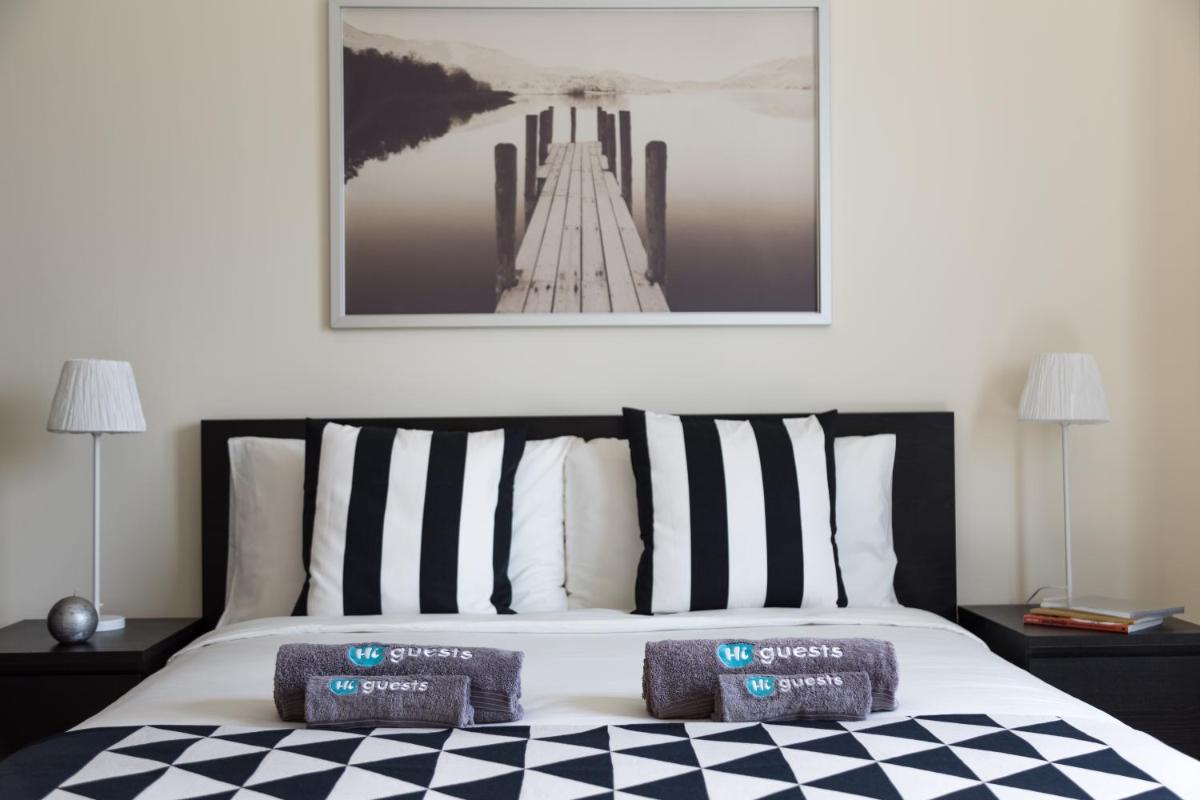 HiGuests - Charming Apt with Terrace Facing Burj Khalifa