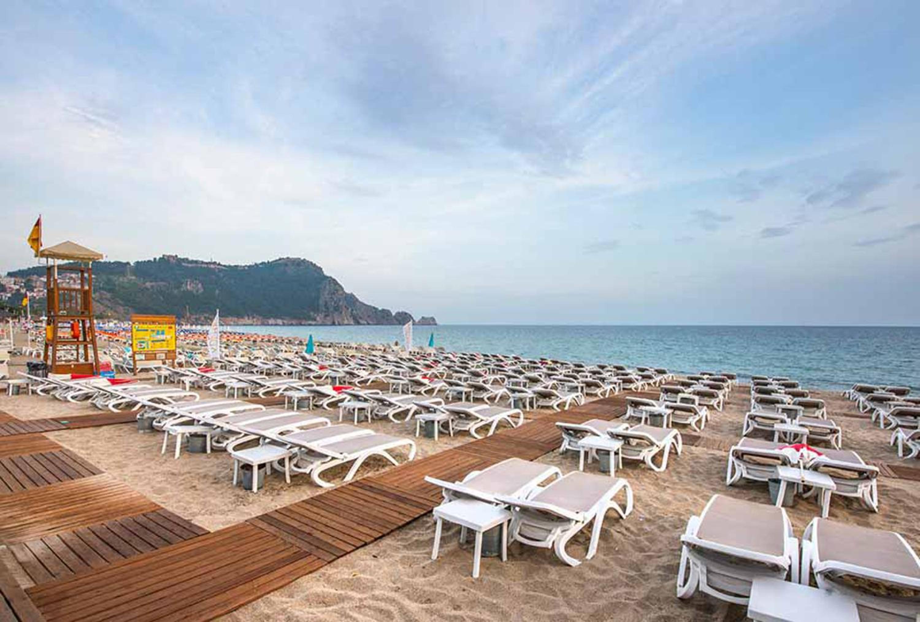 Xperia Saray Beach Hotel - Image 5