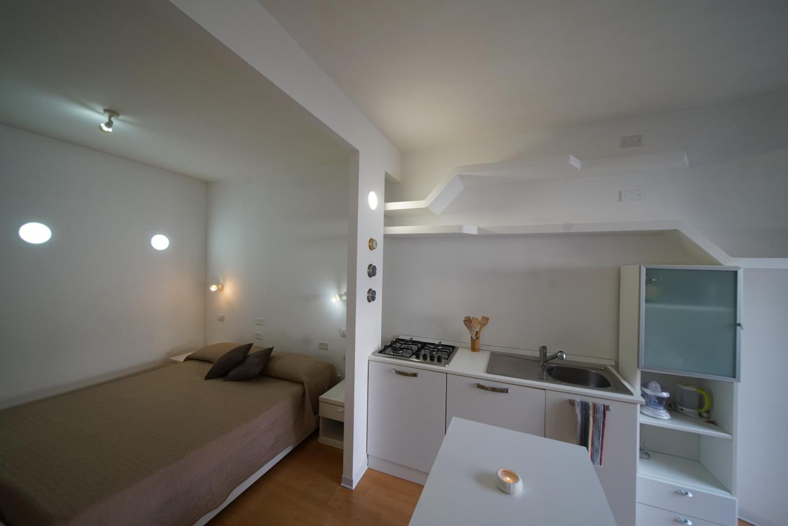 Holiday home Isola Rossa view 5