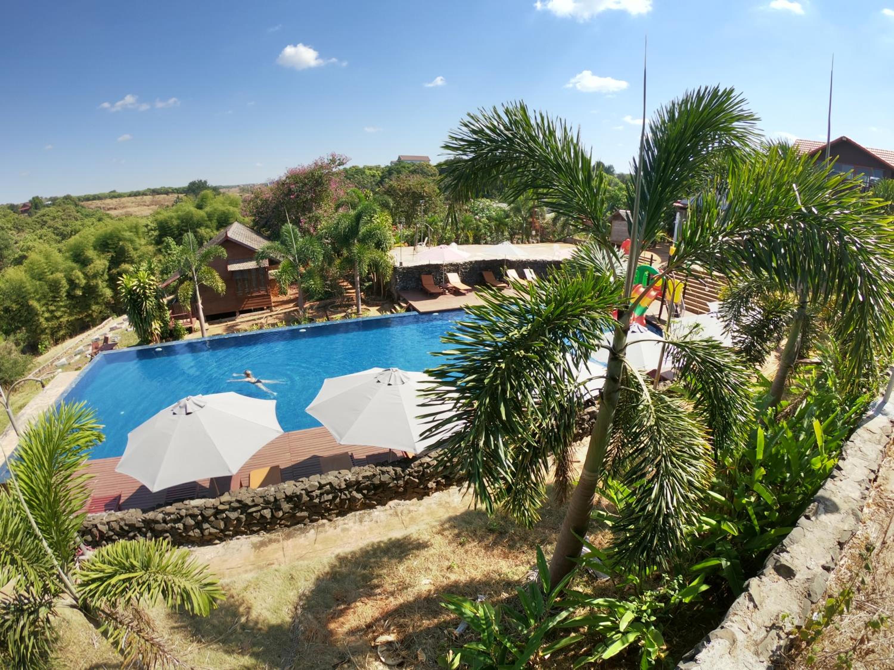 Molyka Lodge view 5