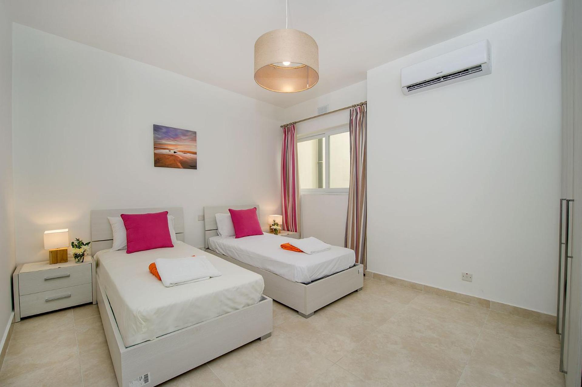 Hillock Residence Apartments