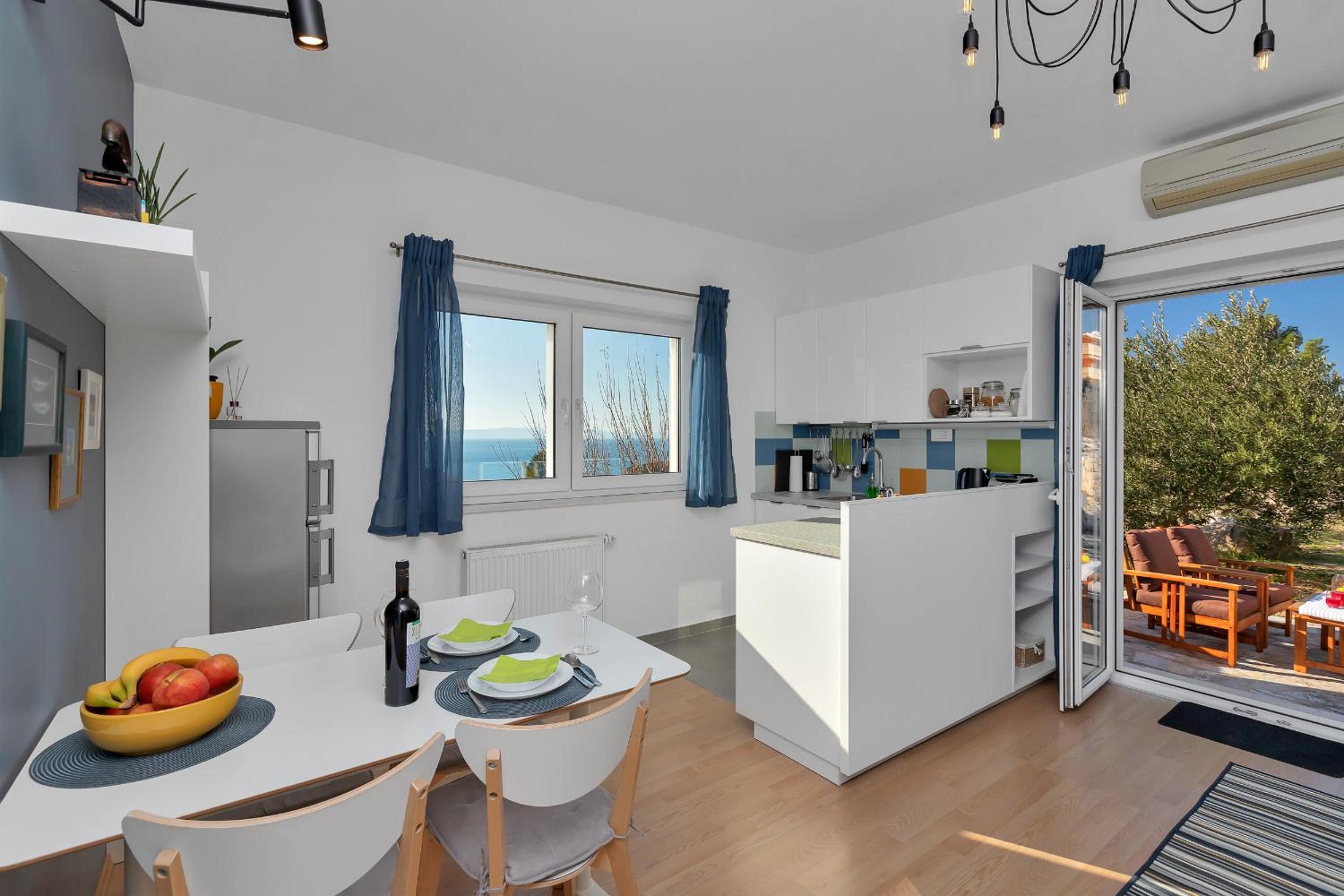 The Art of Mediterranean Living view 5