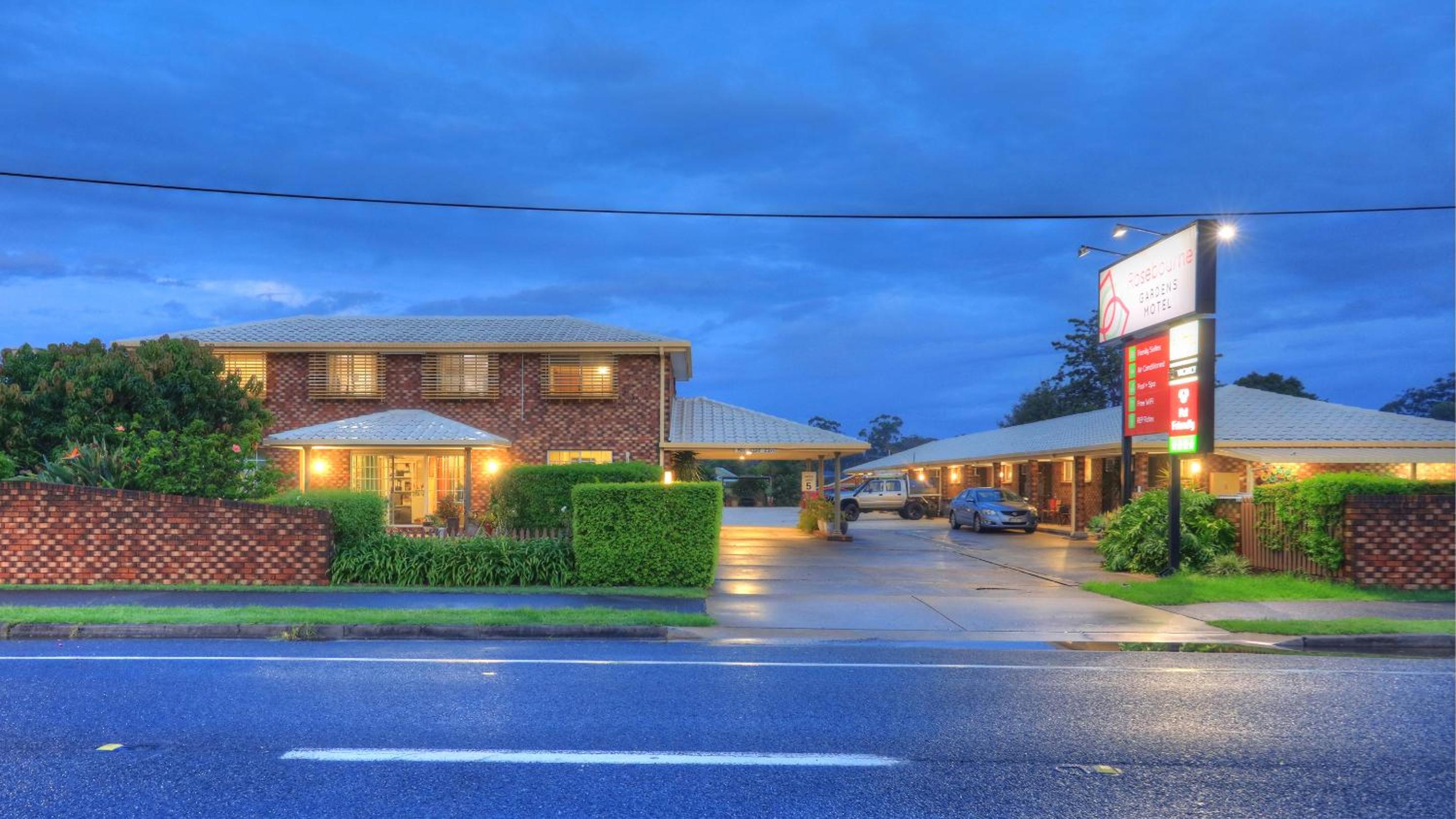Hotel Rosebourne Gardens Motel - Image 1