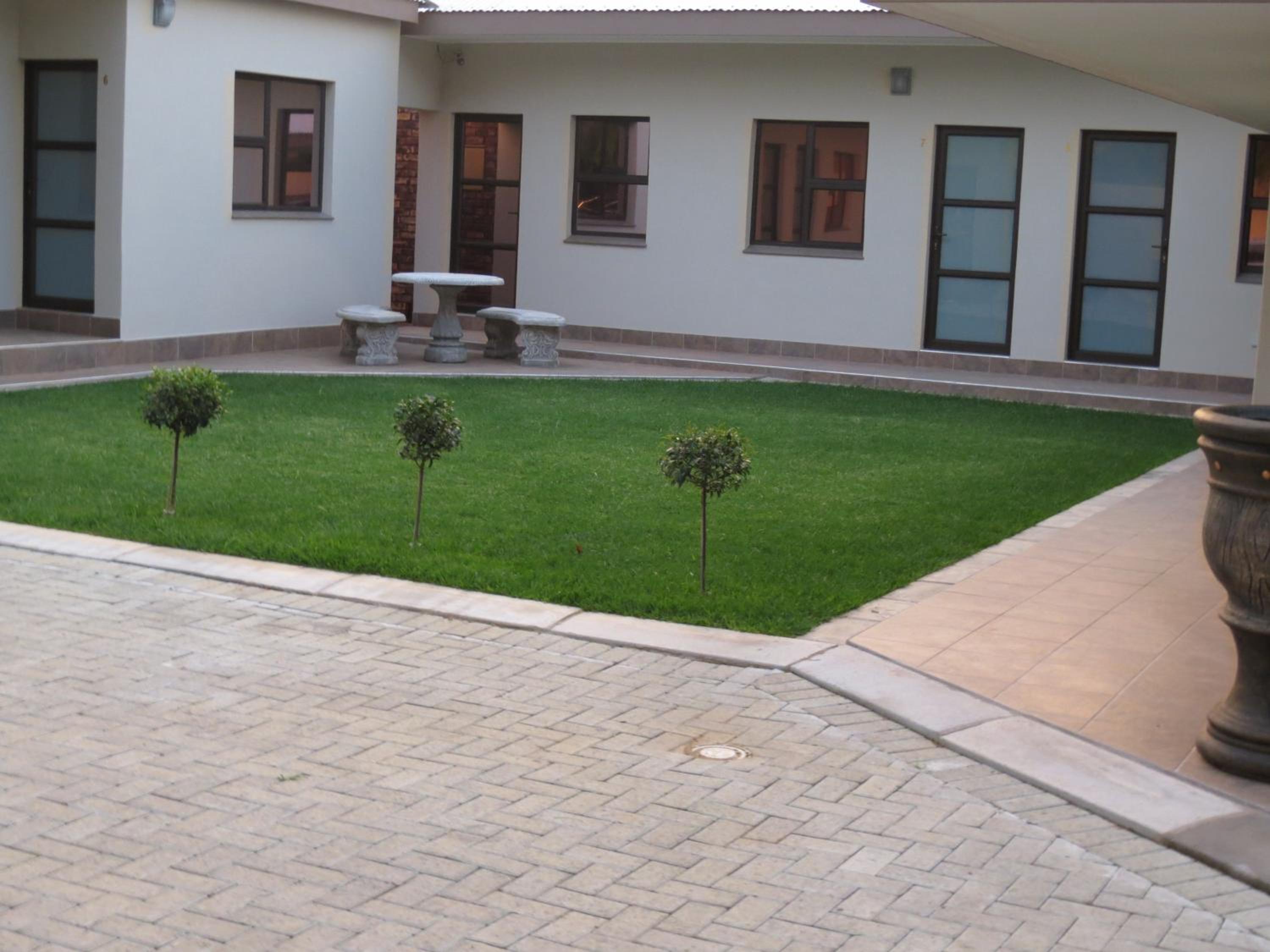 Villa Strada Guesthouse