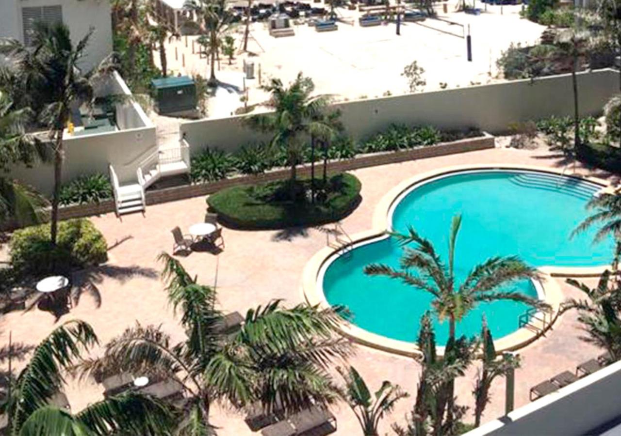 Modern Ocean View Apartment by Miami Te Espera - HALLANDALE 9E
