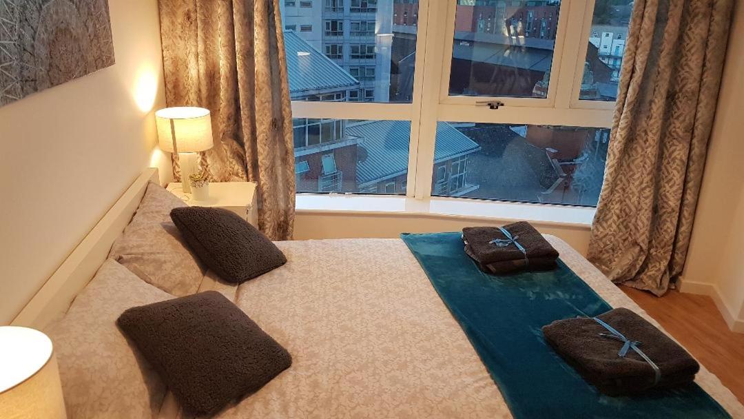 Marco Island -Spacious City Centre 2 Bedroom Apartment view 4