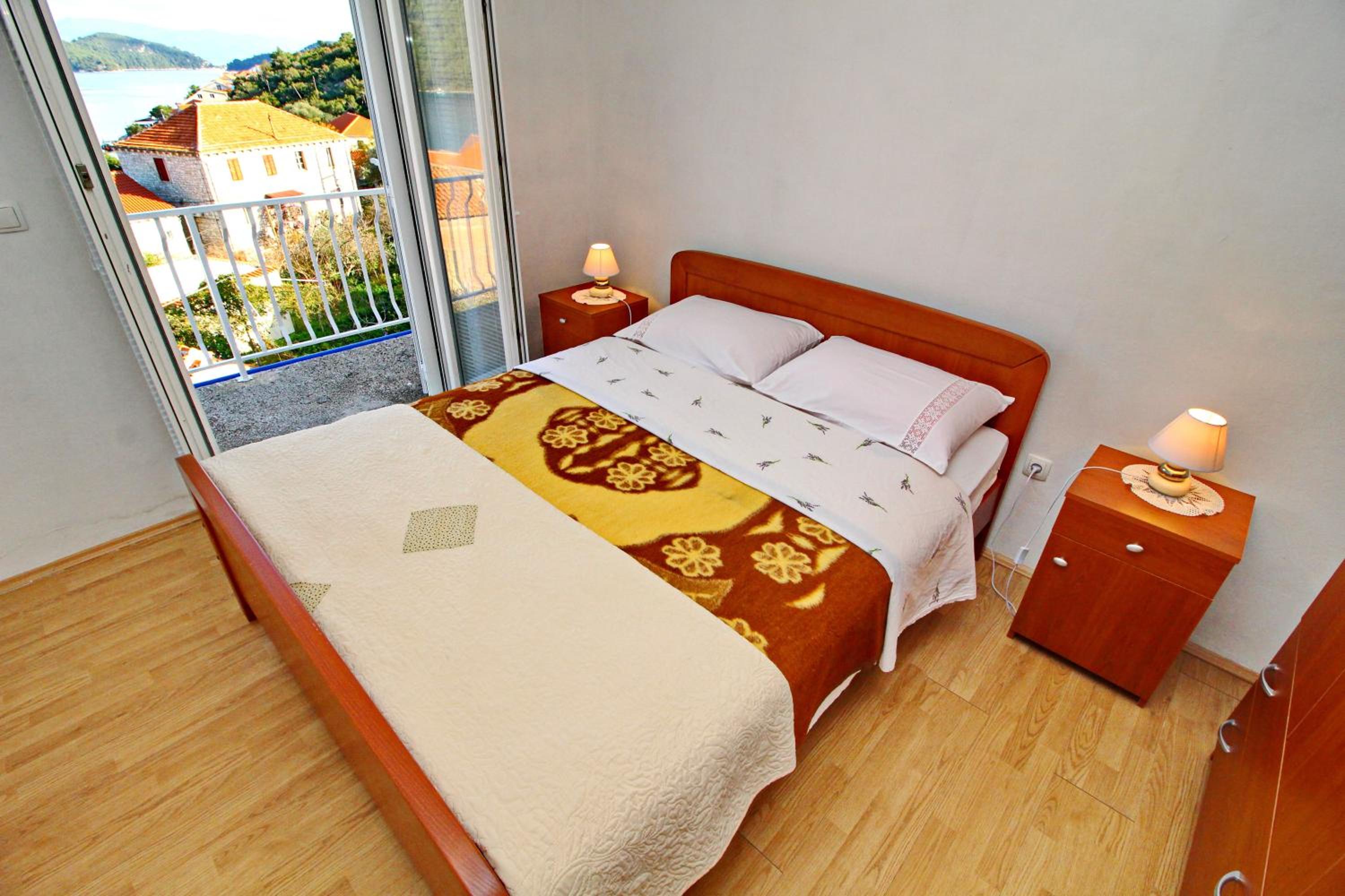 Apartments Nodilo
