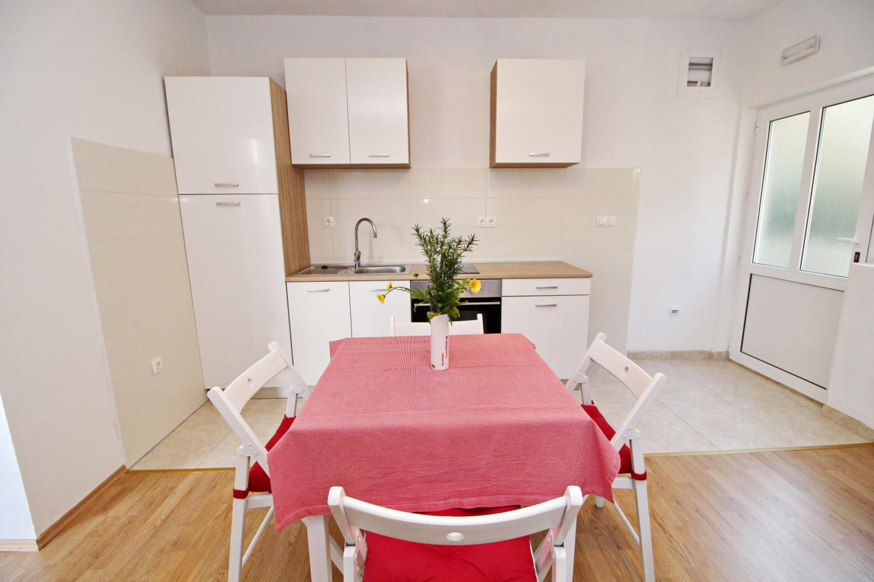 Apartments Nodilo