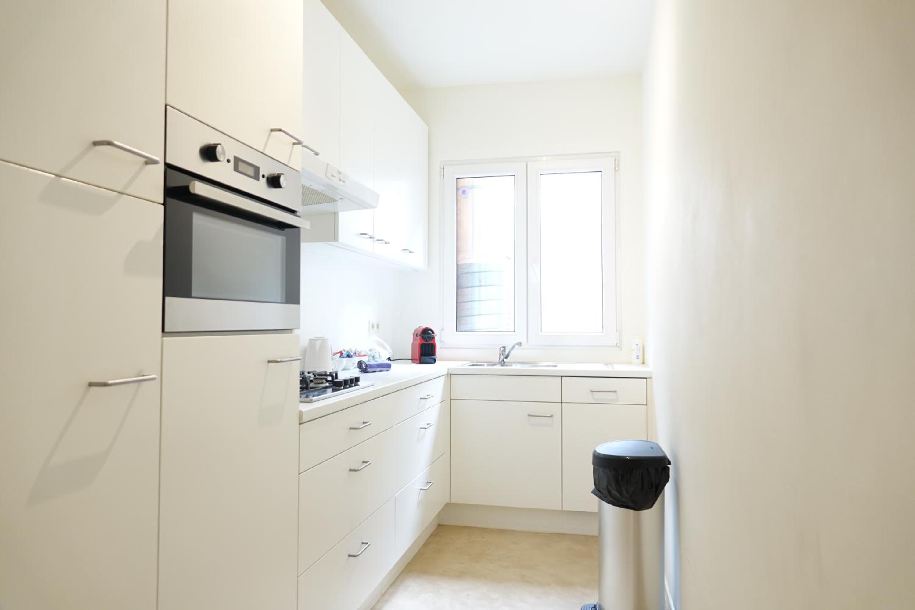 The View - spacious 2 bdr appt in with view