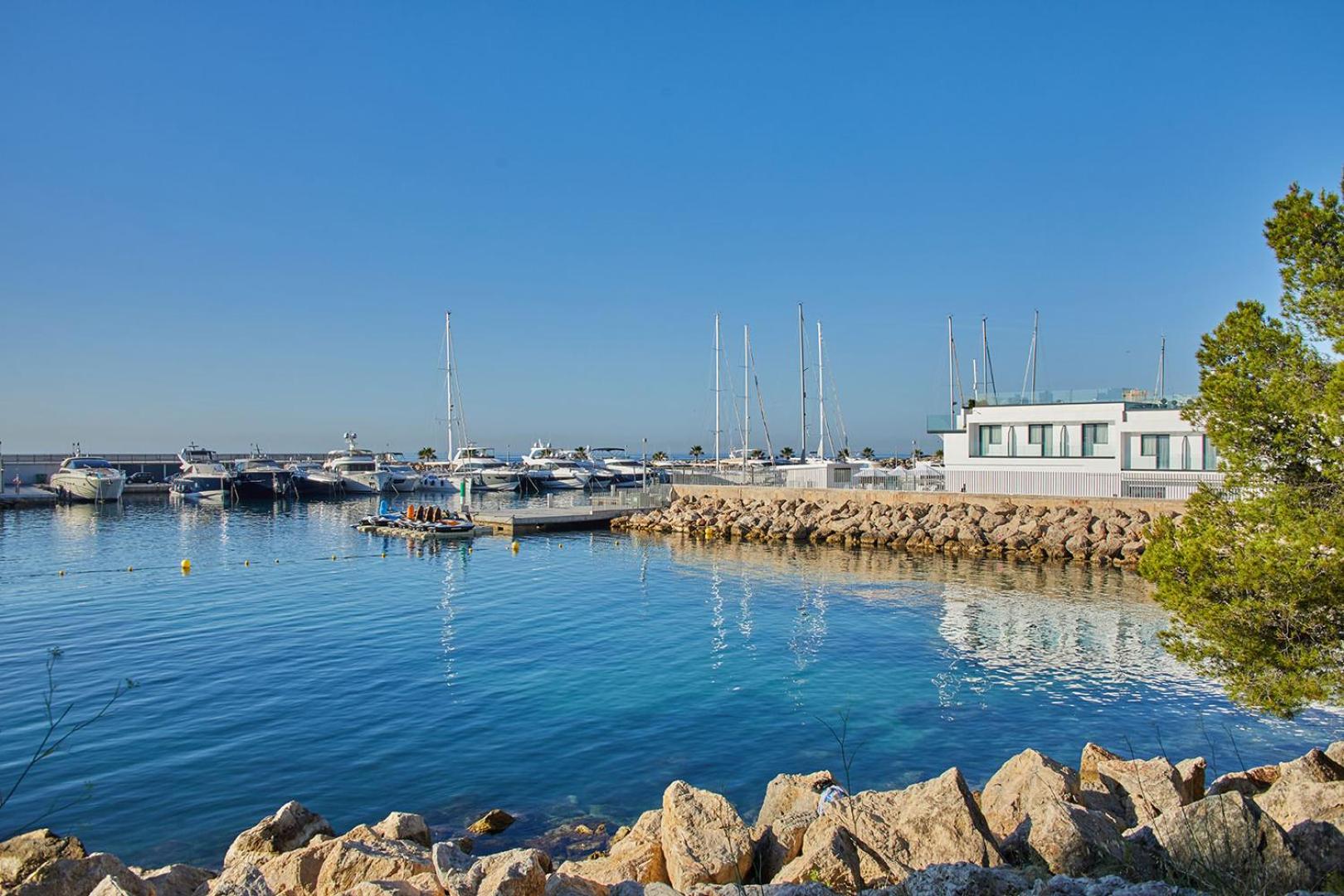 Calanova Sports Residence