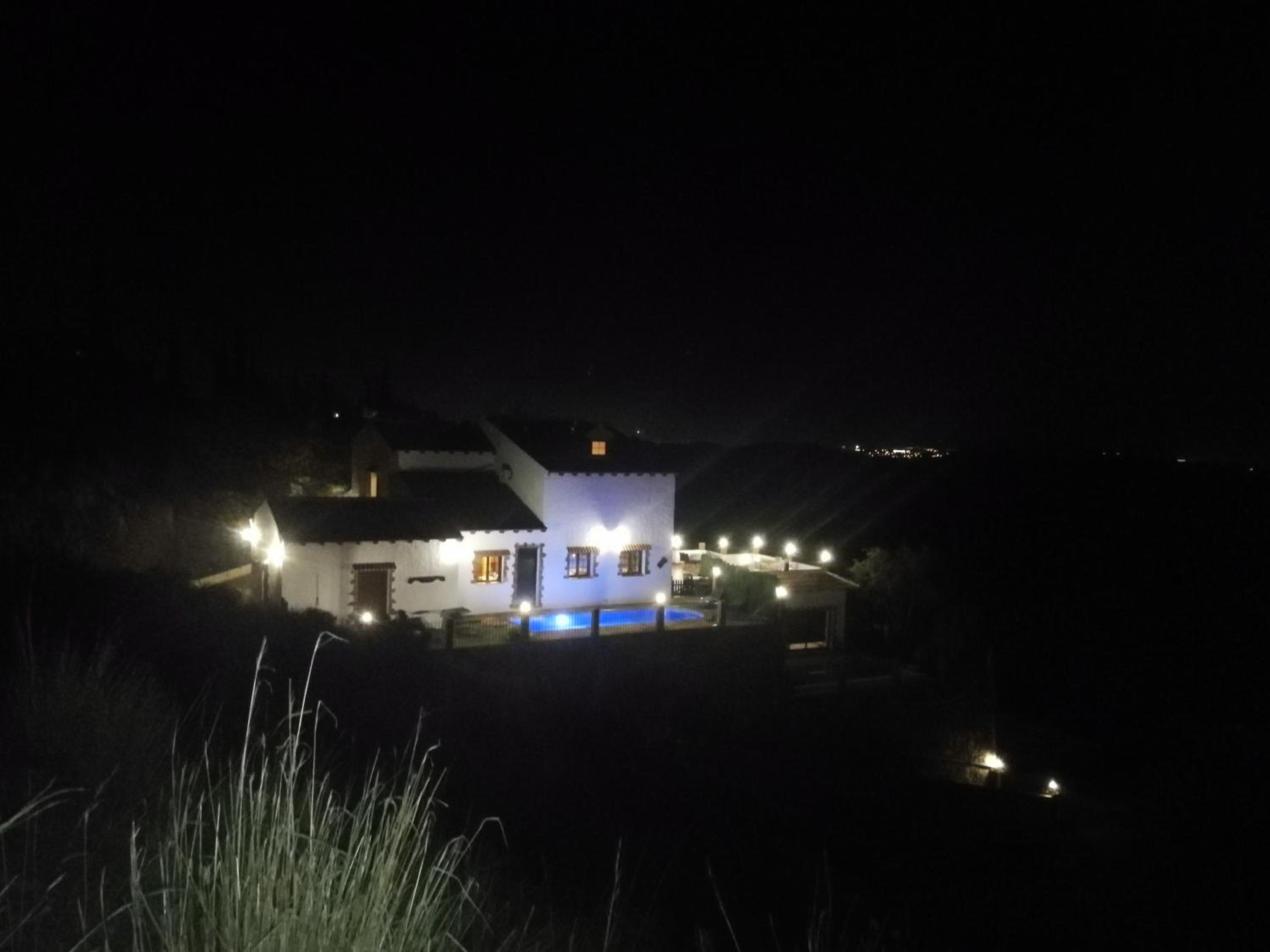 Photo 48