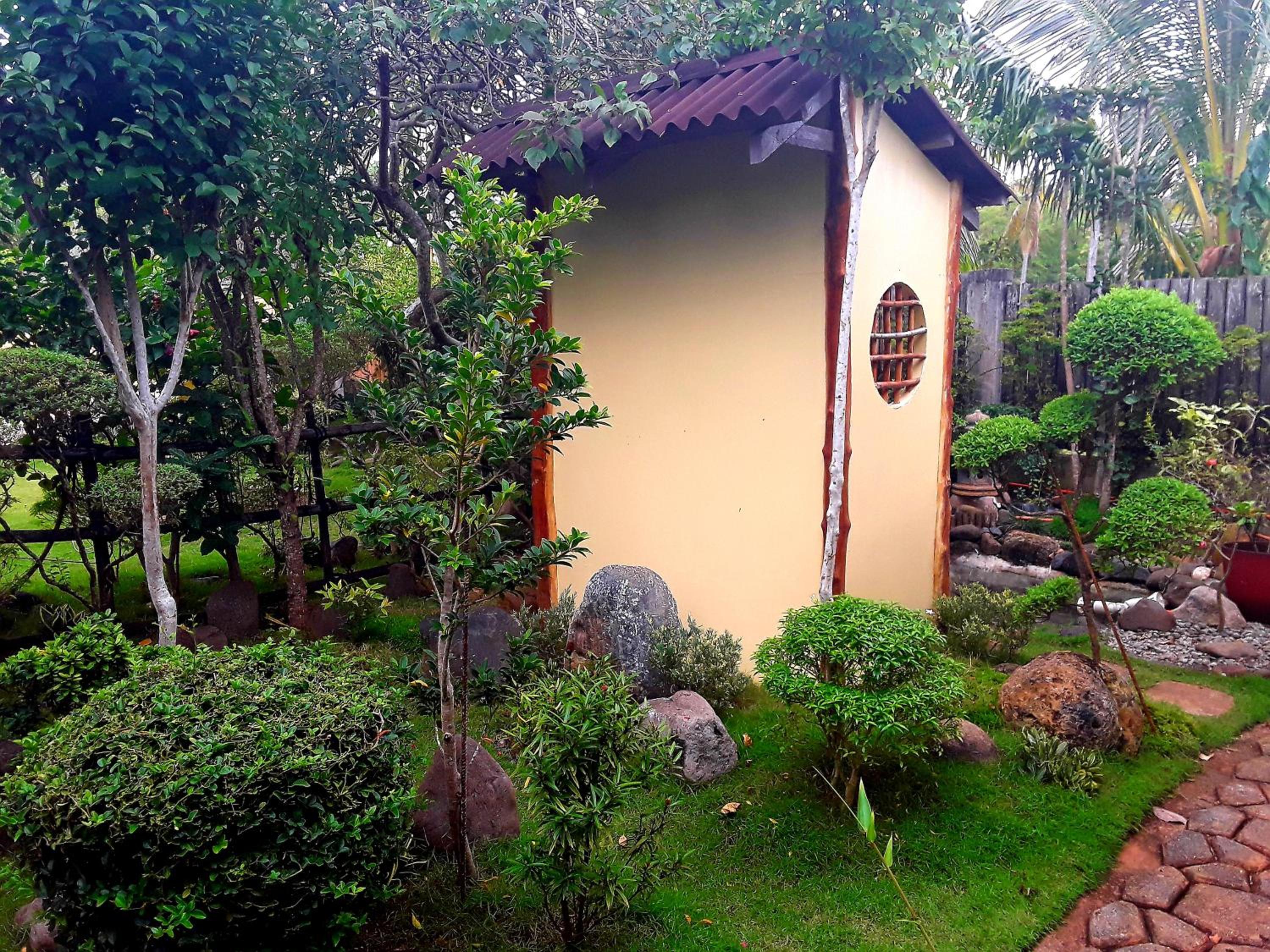 Adayo Cove Resort