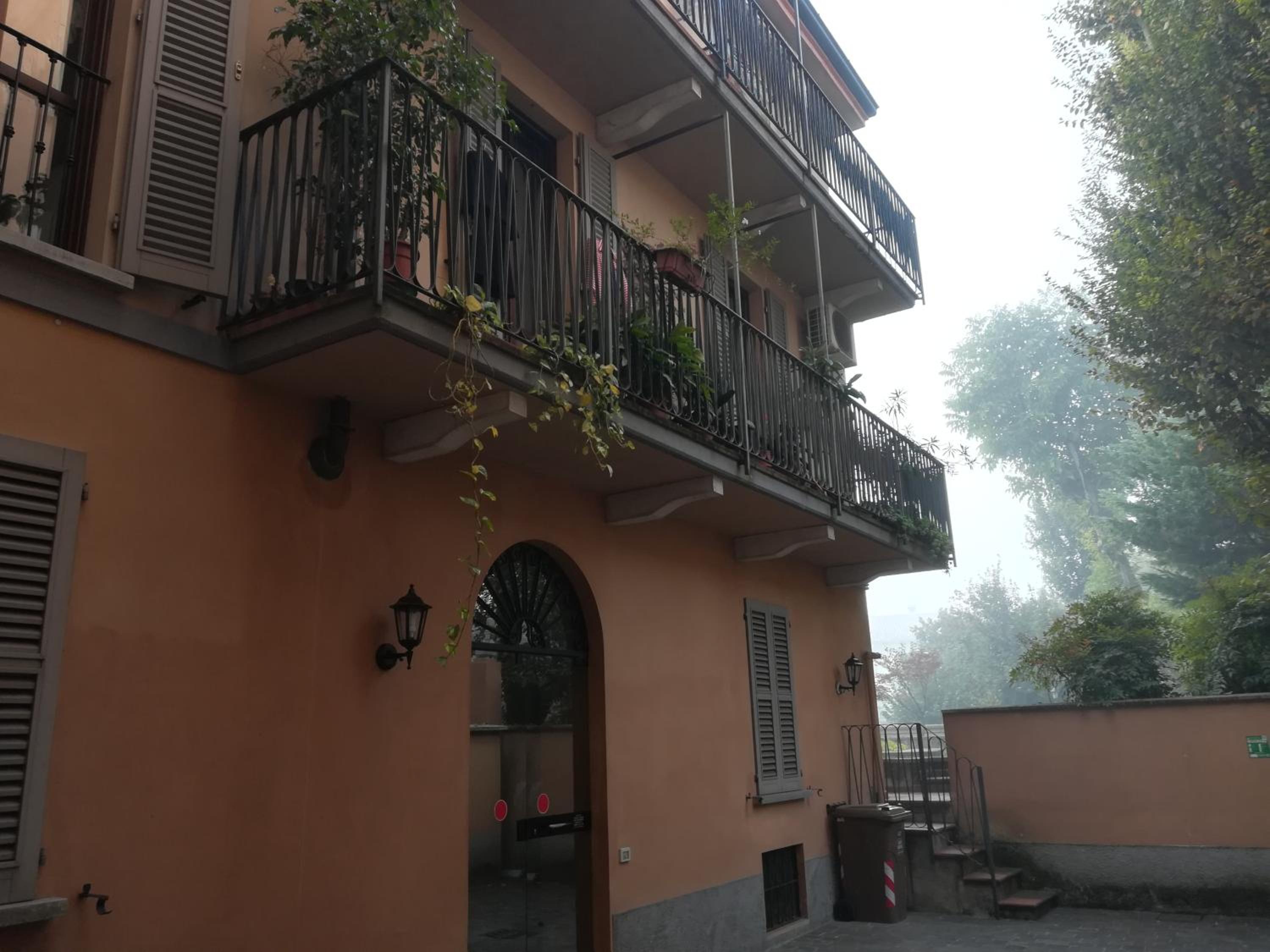 BILOCALE VICINO AL TEATRO PONCHIELLI photo 1