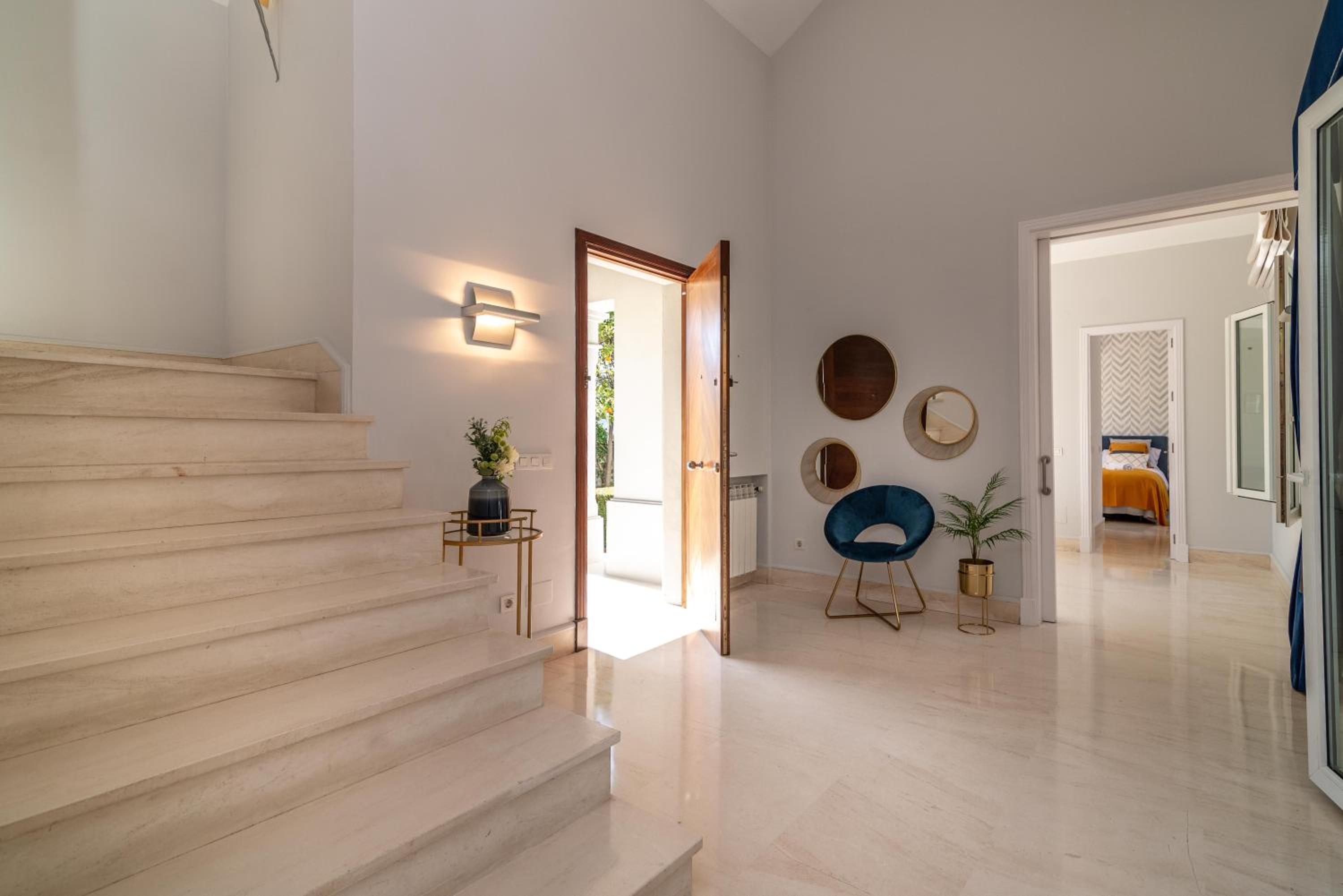 VACATION MARBELLA I Guadalmina Golf Front Villa, Private Pool, Cinema Room, TOP location, Close to the Beach and Puerto Banus view 2