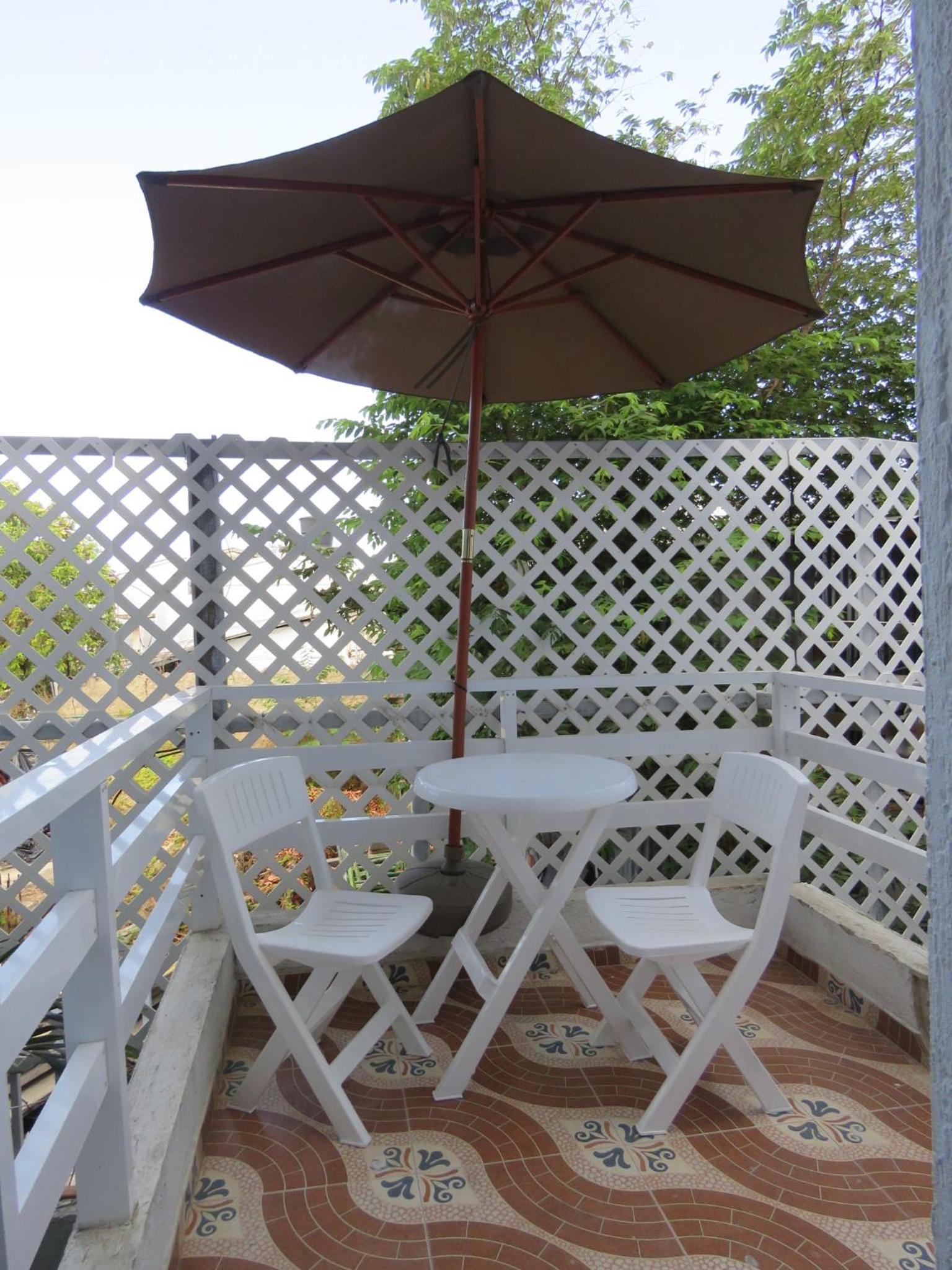 balcony