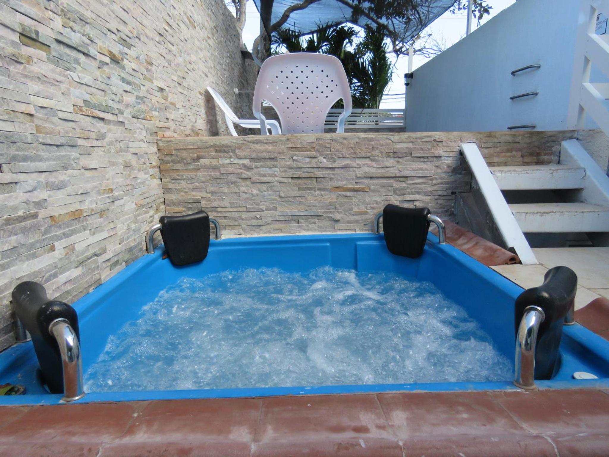 Jacuzzi