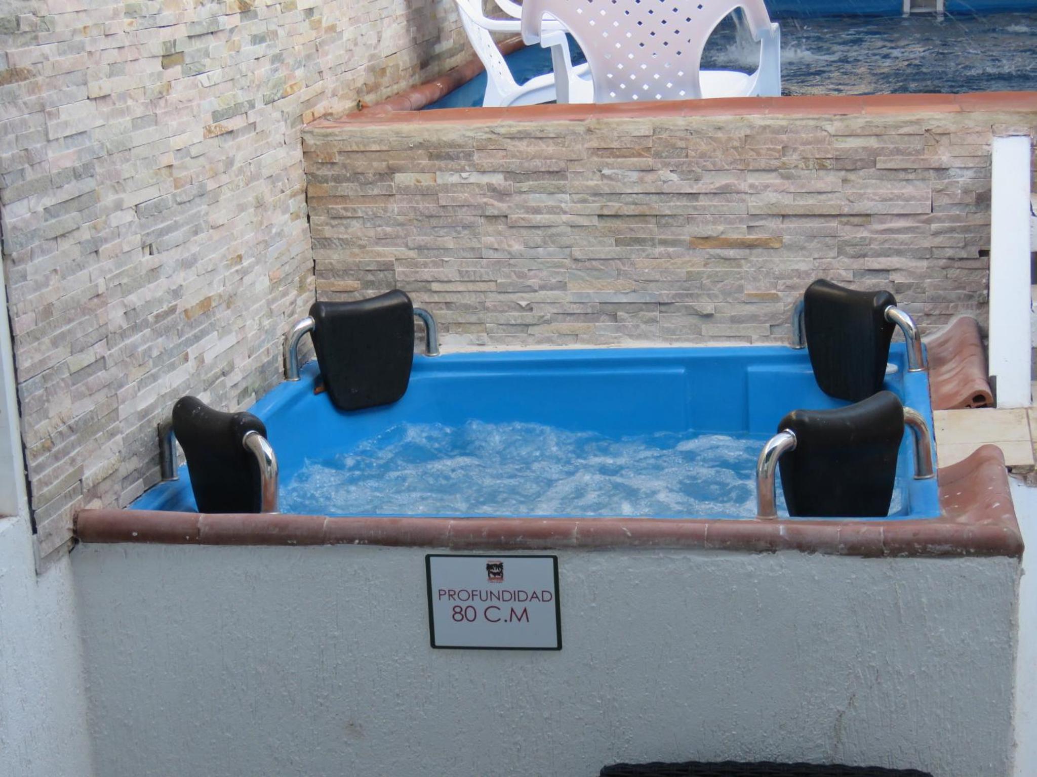 Jacuzzi