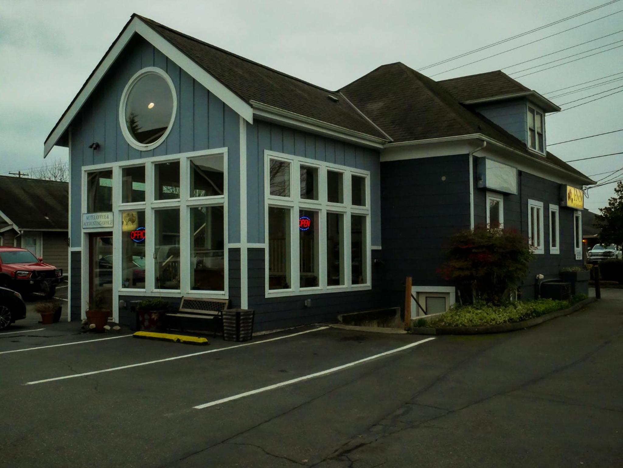 Snohomish Inn view 5